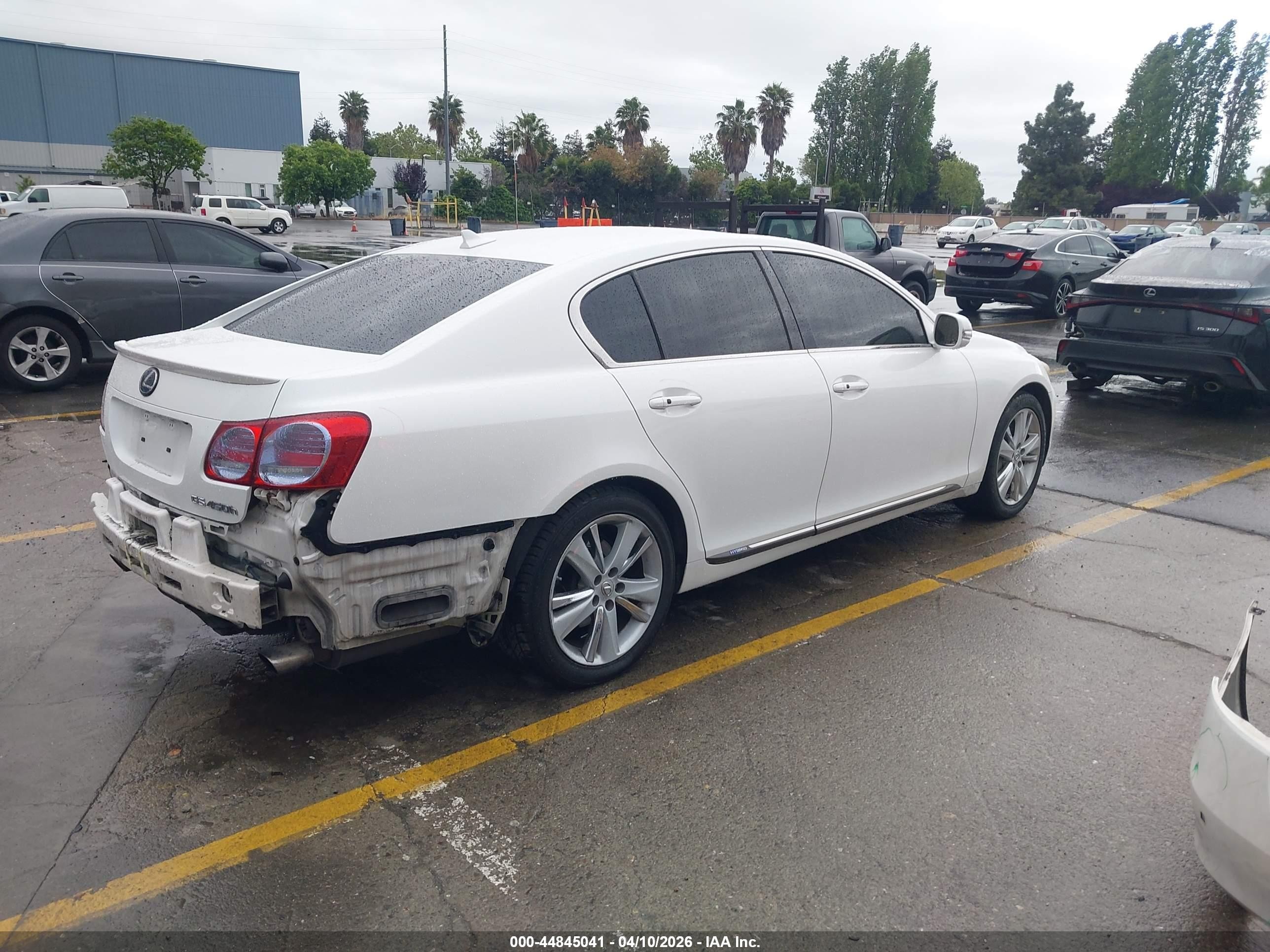 2011 Lexus Gs 450h   White vin: JTHBC1KS1B5023943
