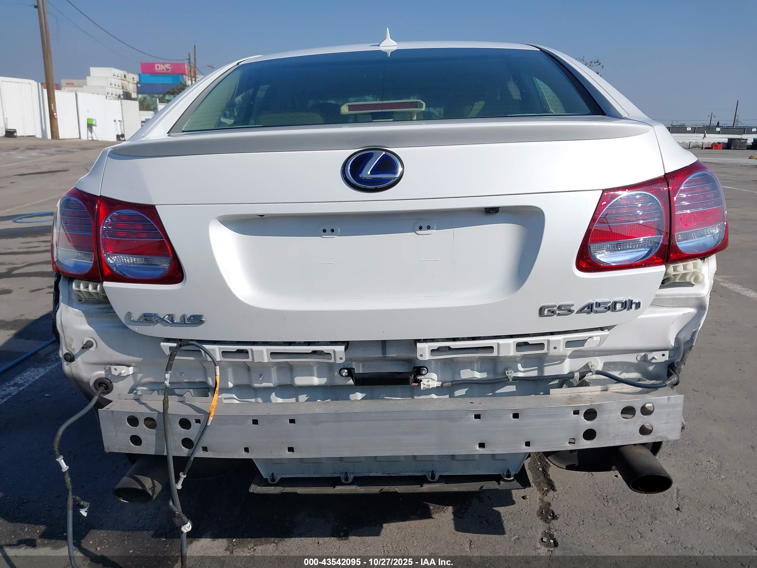 2010 Lexus Gs 450h   White vin: JTHBC1KS4A5021098
