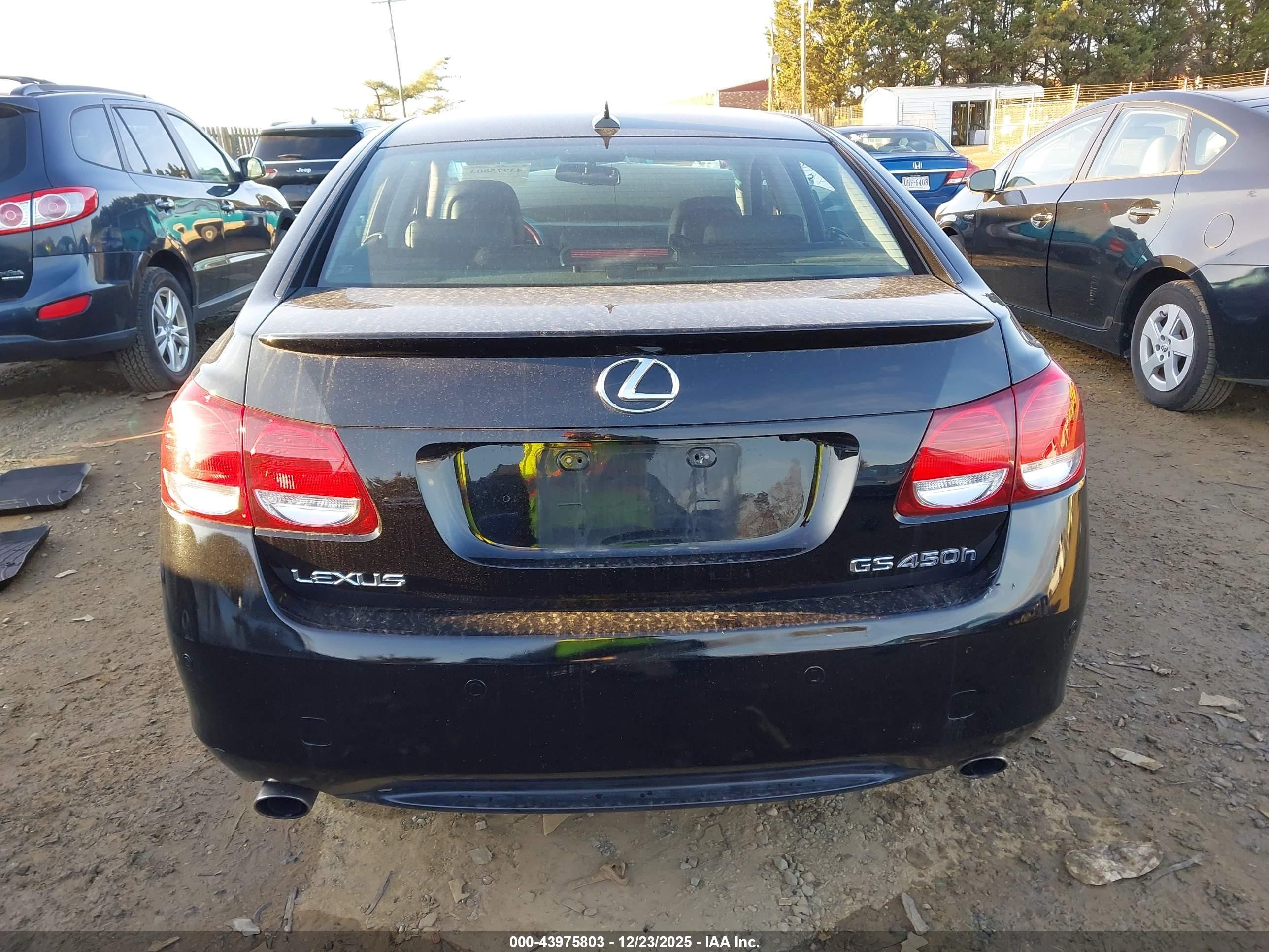 2007 Lexus Gs 450h   Black vin: JTHBC96S275009131