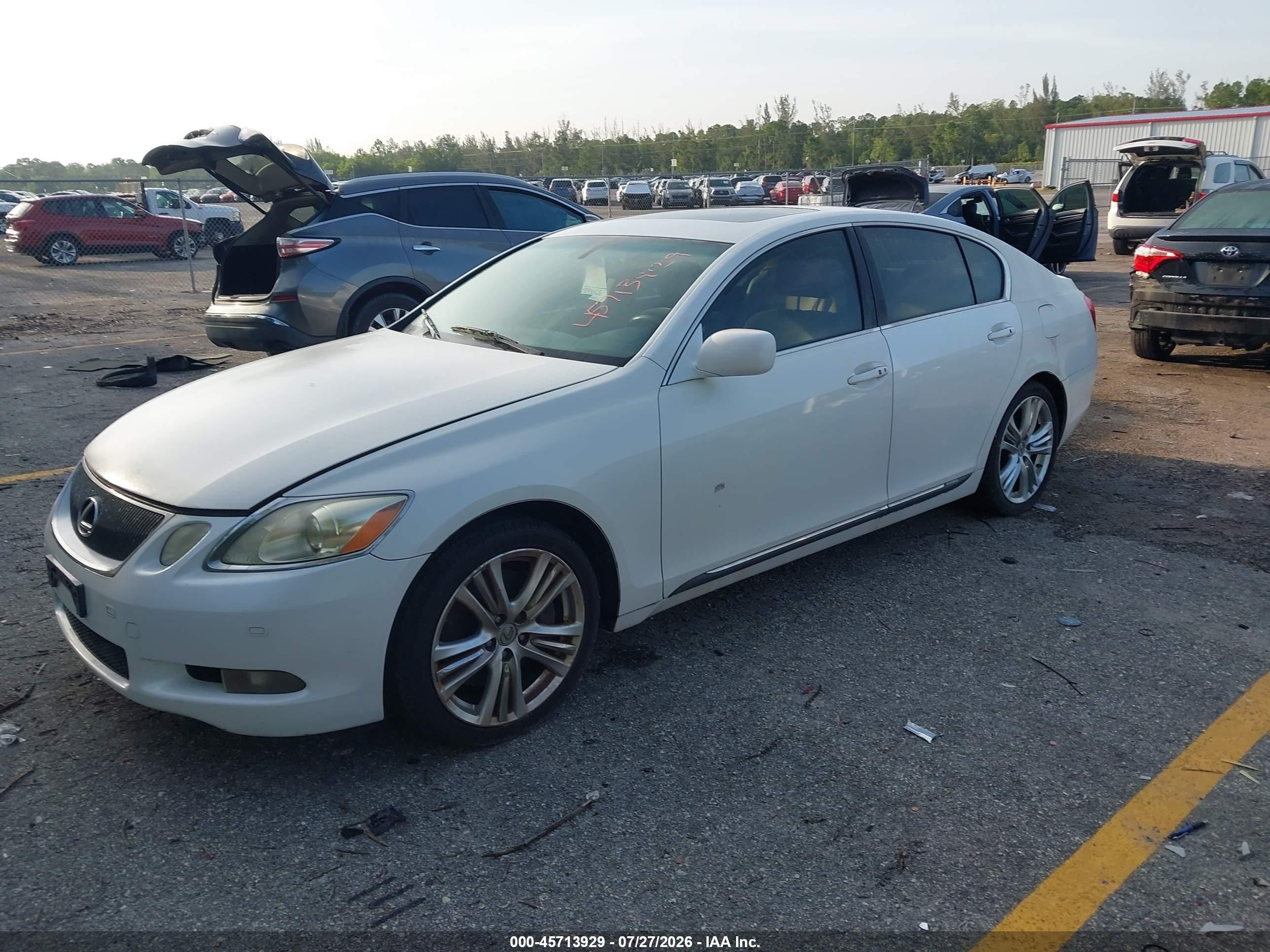 2007 Lexus Gs 450h   White vin: JTHBC96S875009554