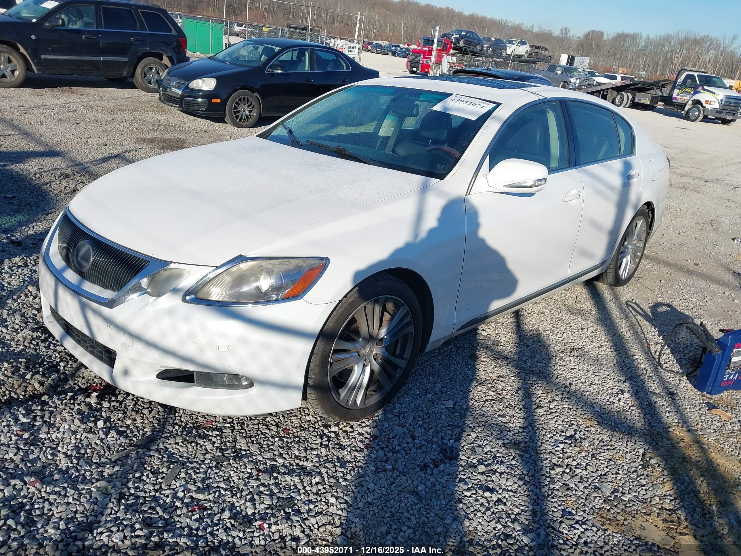 2008 Lexus Gs 450h   White vin: JTHBC96S885015176