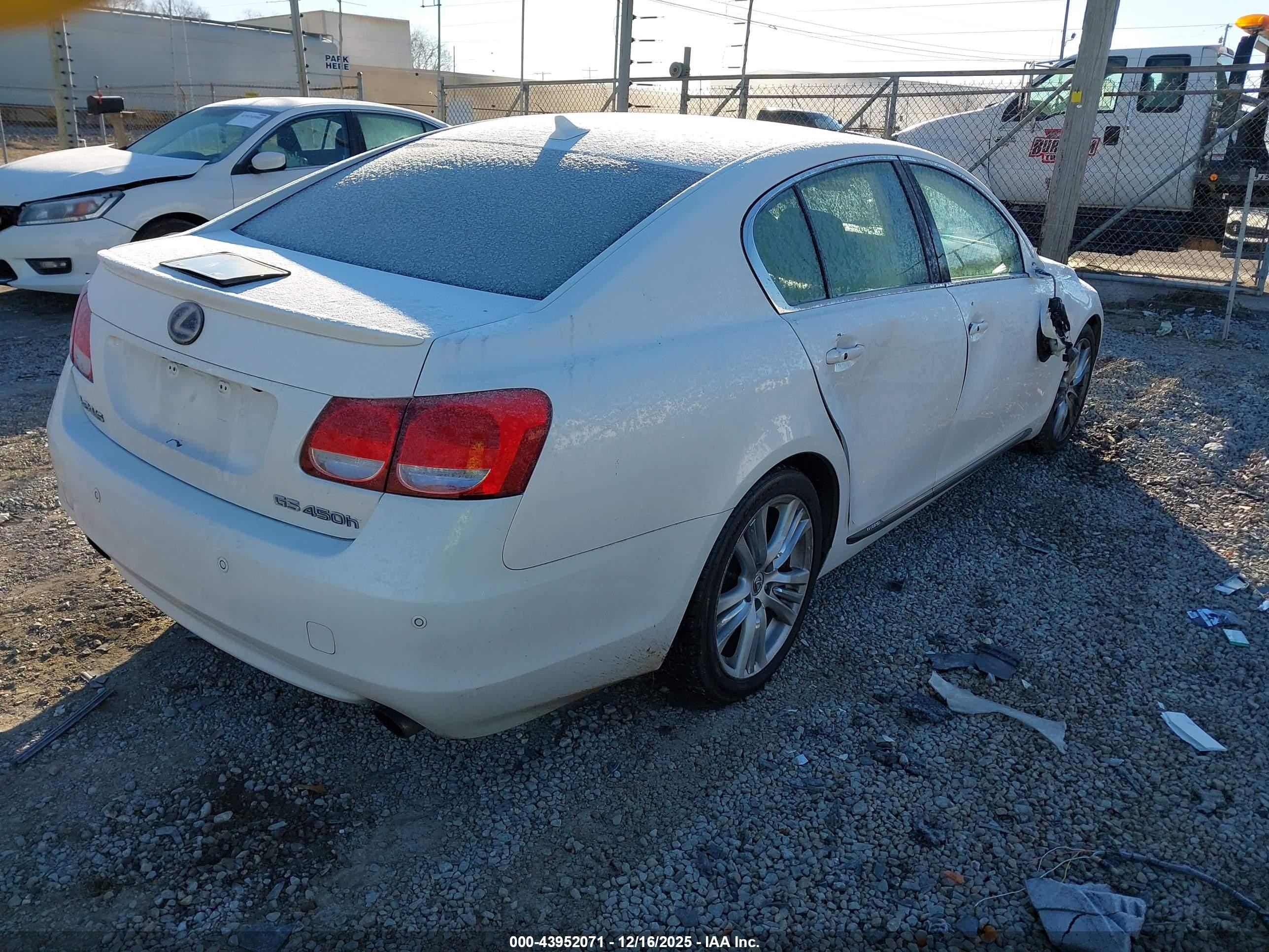 2008 Lexus Gs 450h   White vin: JTHBC96S885015176