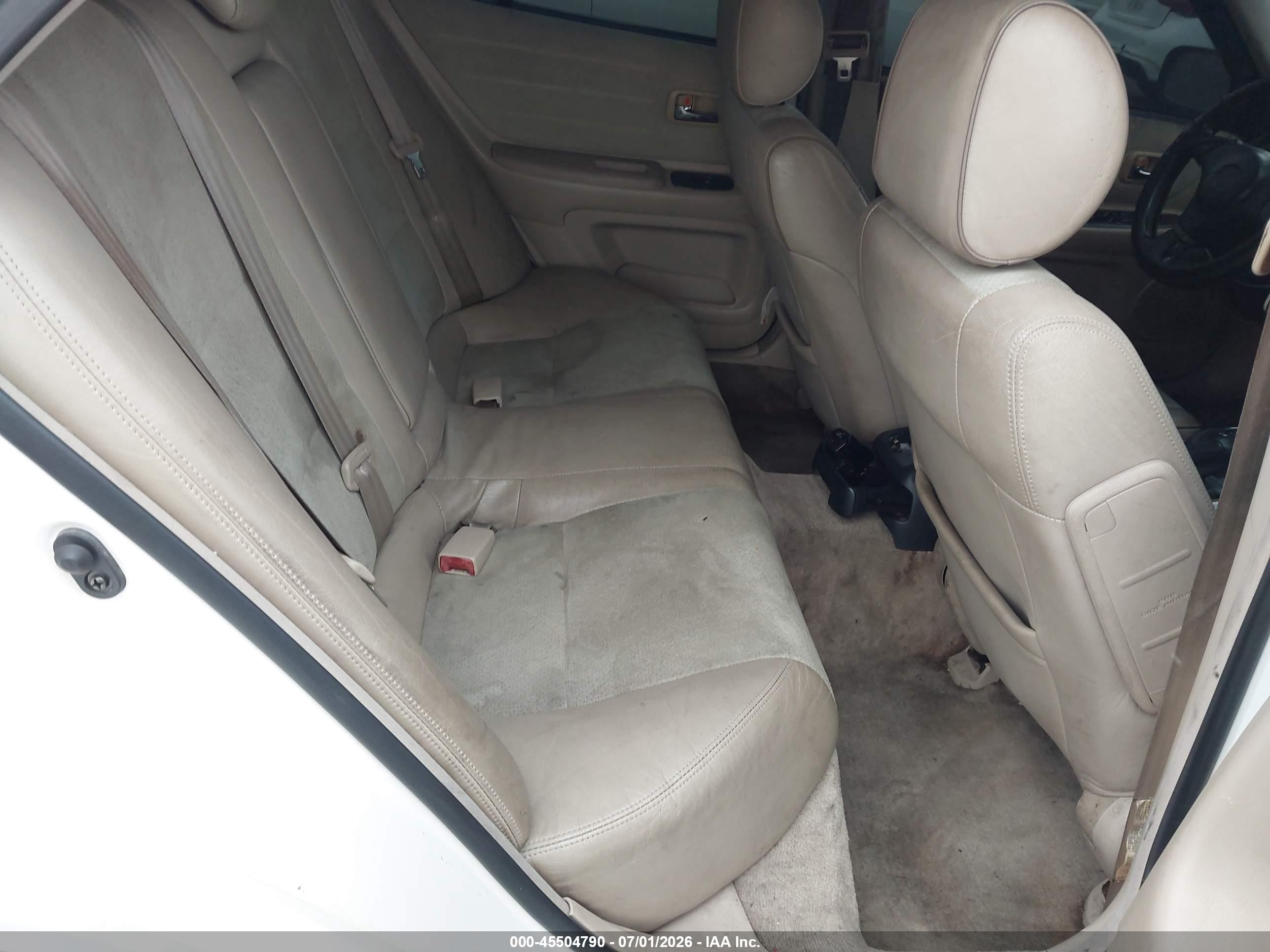 2001 Lexus Is 300   White vin: JTHBD182010007183