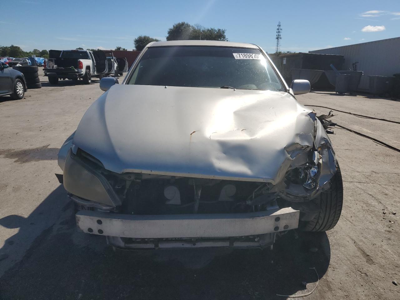 2001 Lexus Is 300 Silver vin: JTHBD182010008768