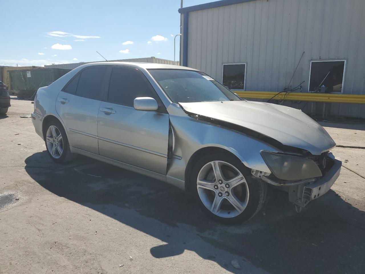 2001 Lexus Is 300 Silver vin: JTHBD182010008768