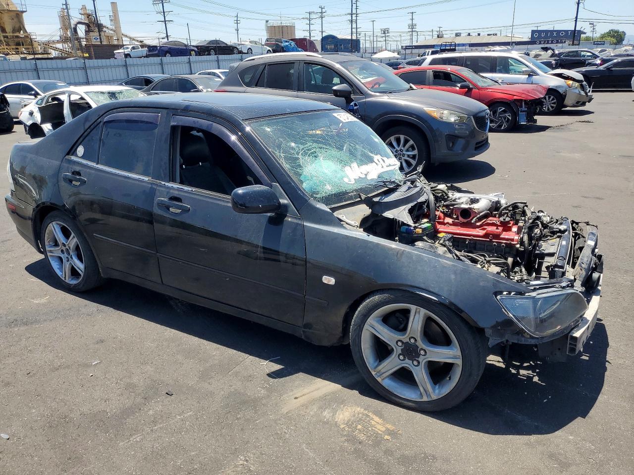 2001 Lexus Is 300 Черный vin: JTHBD182110005832