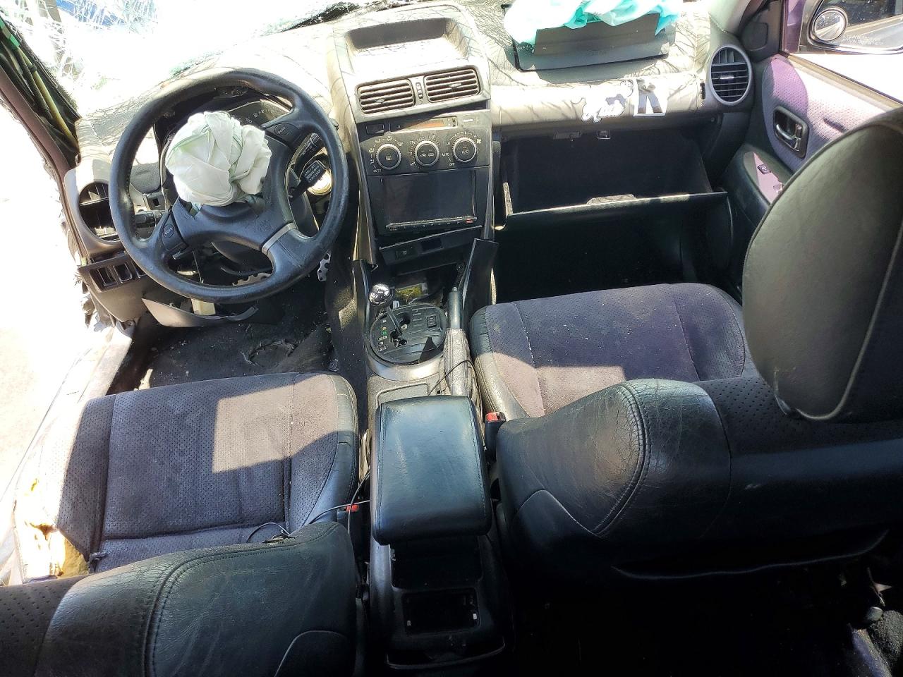 2001 Lexus Is 300 Черный vin: JTHBD182110005832