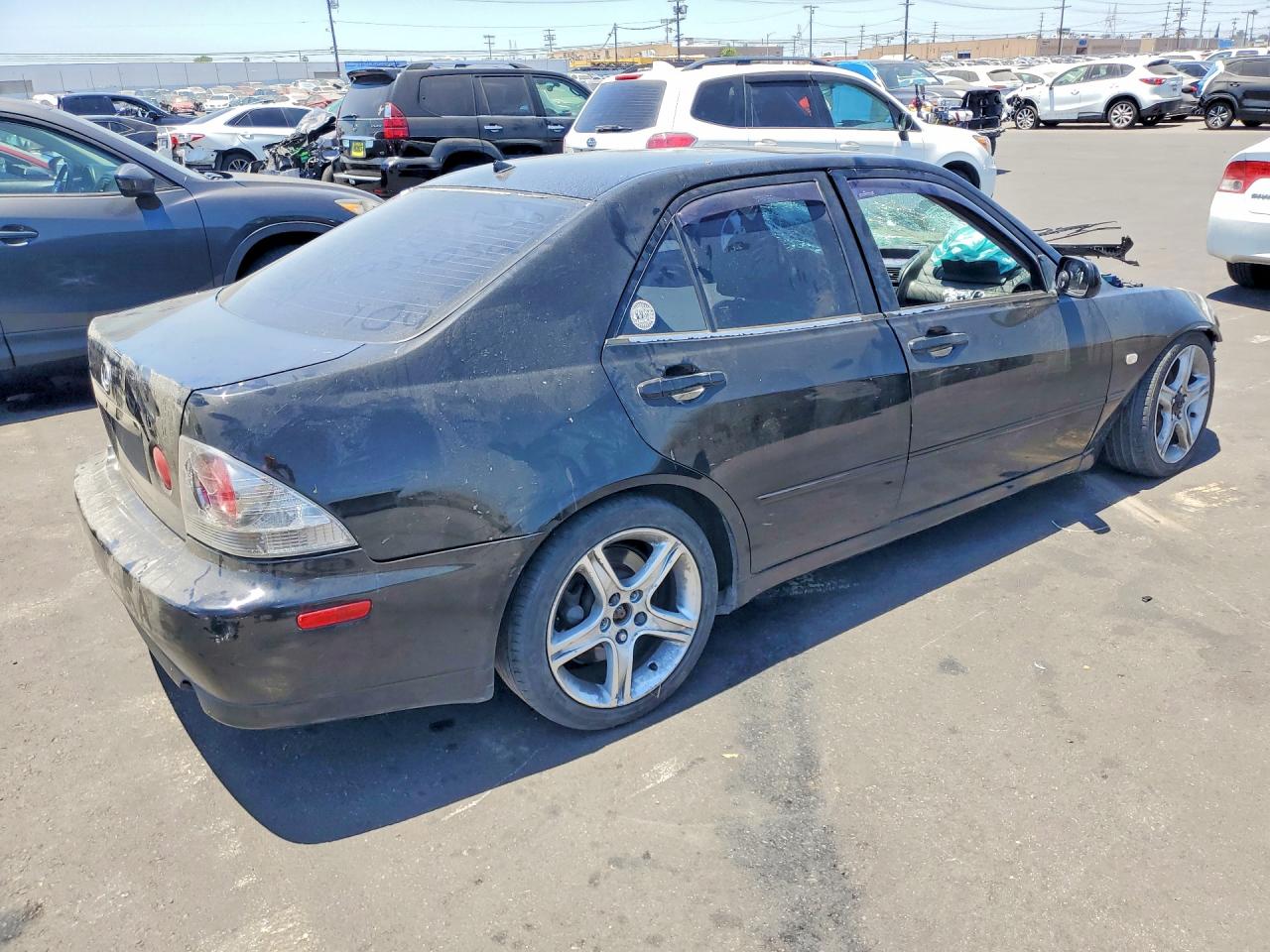 2001 Lexus Is 300 Черный vin: JTHBD182110005832