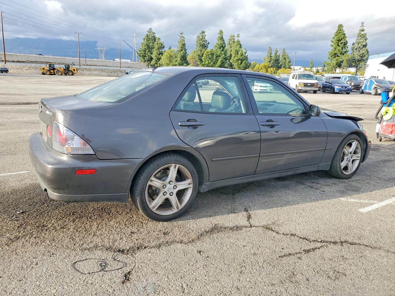 2001 Lexus Is 300 Gray vin: JTHBD182110025515
