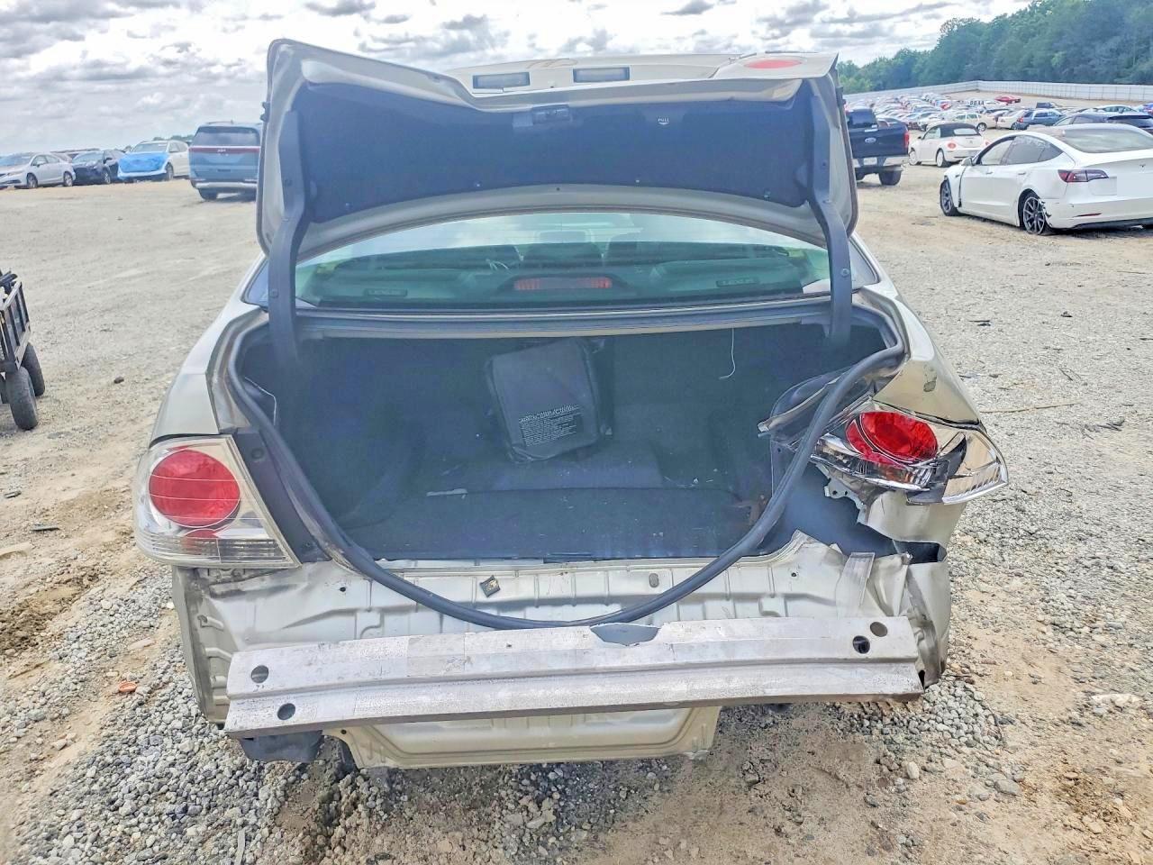 2001 Lexus Is 300 Silver vin: JTHBD182110027099