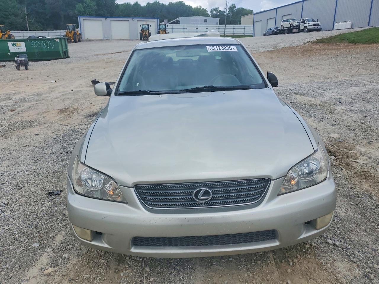 2001 Lexus Is 300 Silver vin: JTHBD182110027099
