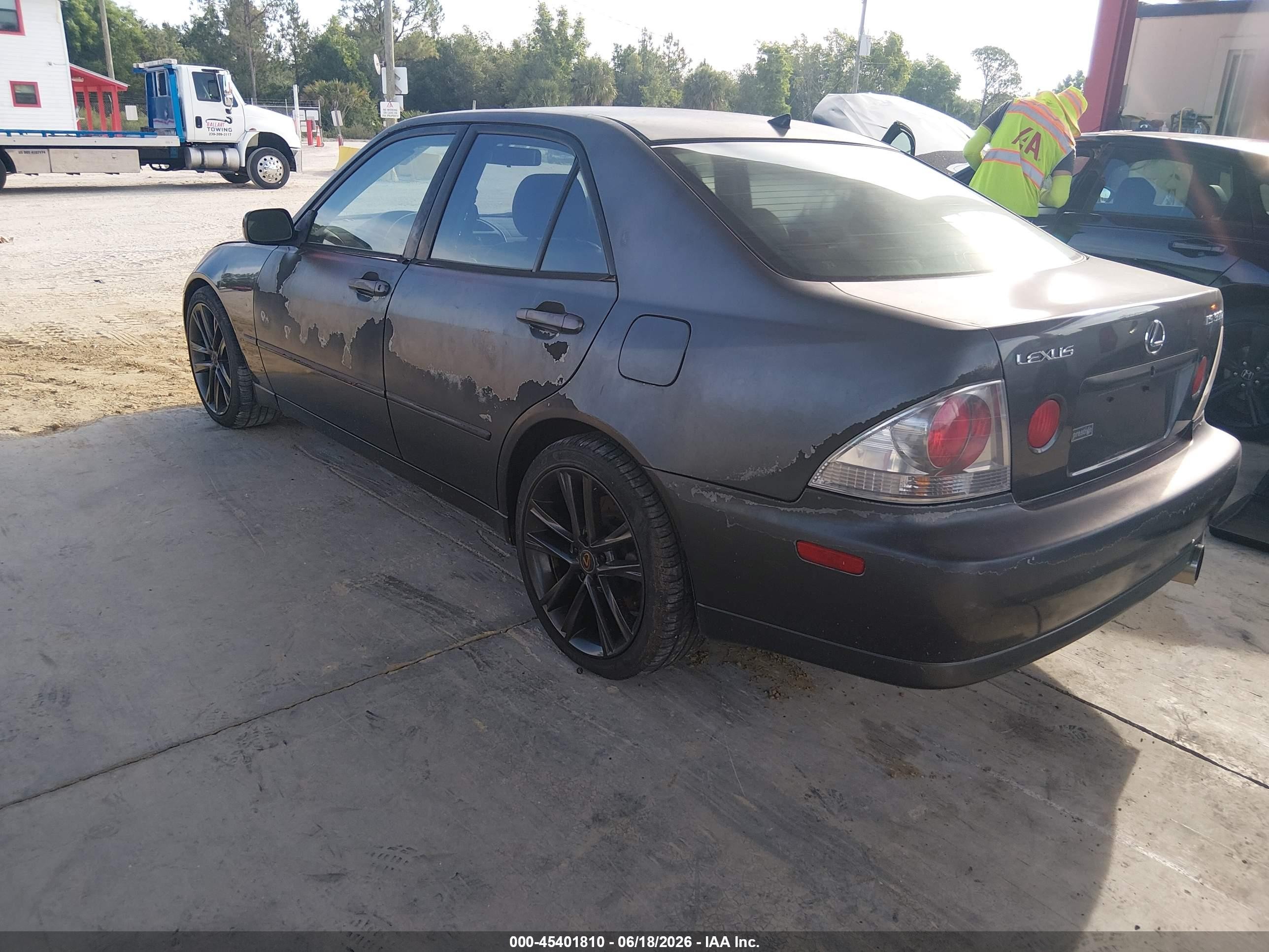 2001 Lexus Is 300 Серый vin: JTHBD182210004107