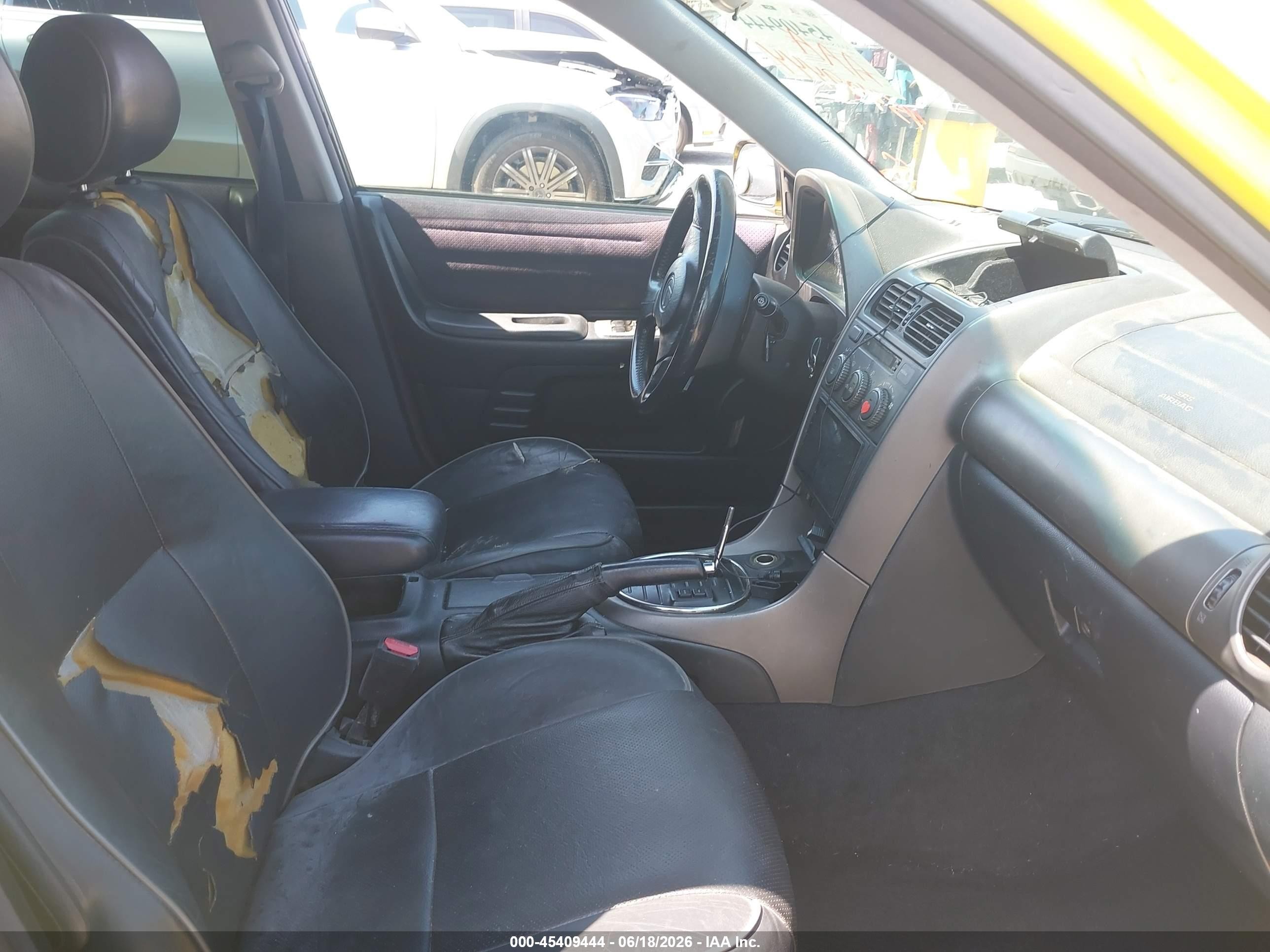2001 Lexus Is 300   Yellow vin: JTHBD182210007475