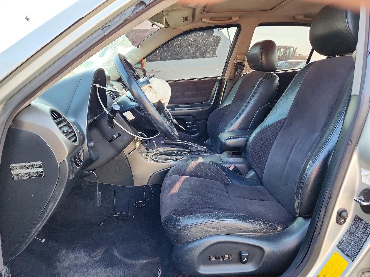 2001 Lexus Is 300 Silver vin: JTHBD182210011722