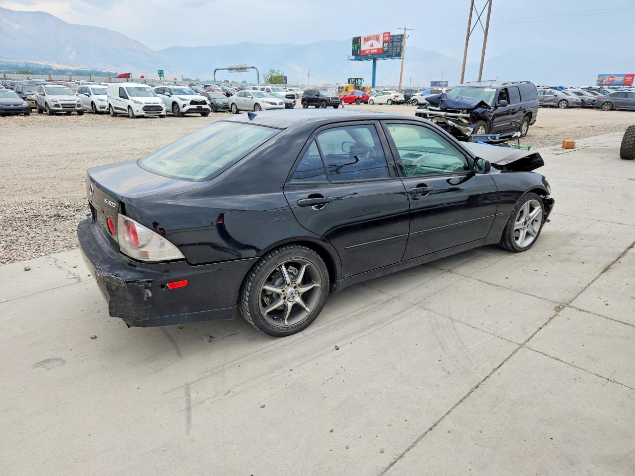 2001 Lexus Is 300 Black vin: JTHBD182310001183