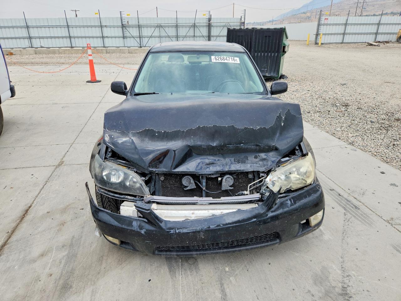 2001 Lexus Is 300 Black vin: JTHBD182310001183