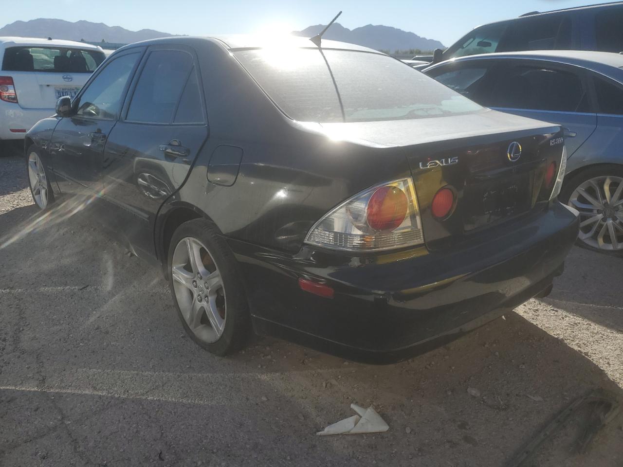 2001 Lexus Is 300 Black vin: JTHBD182410003802