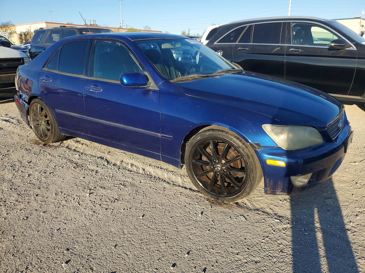 2001 Lexus Is 300 Blue vin: JTHBD182510007793