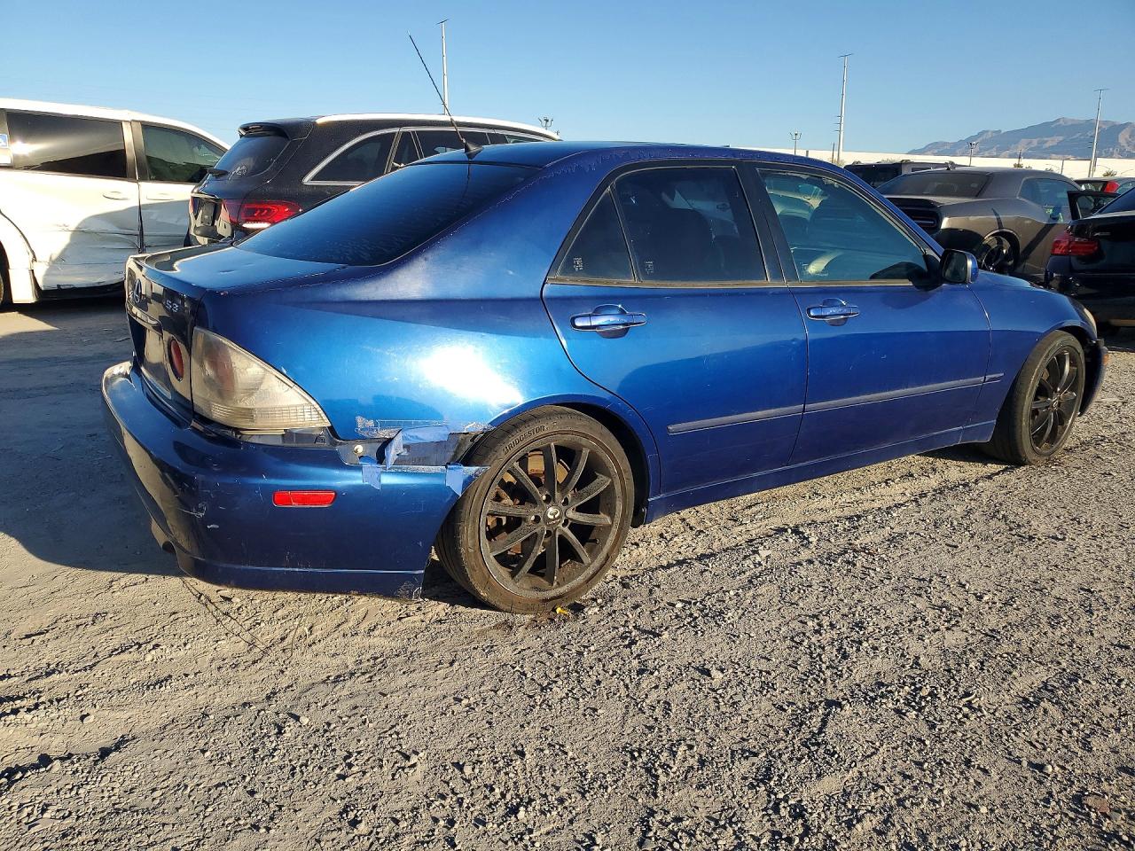 2001 Lexus Is 300 Blue vin: JTHBD182510007793