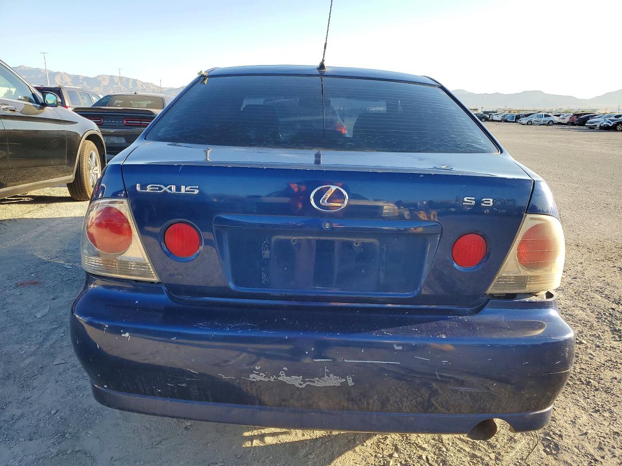 2001 Lexus Is 300 Blue vin: JTHBD182510007793