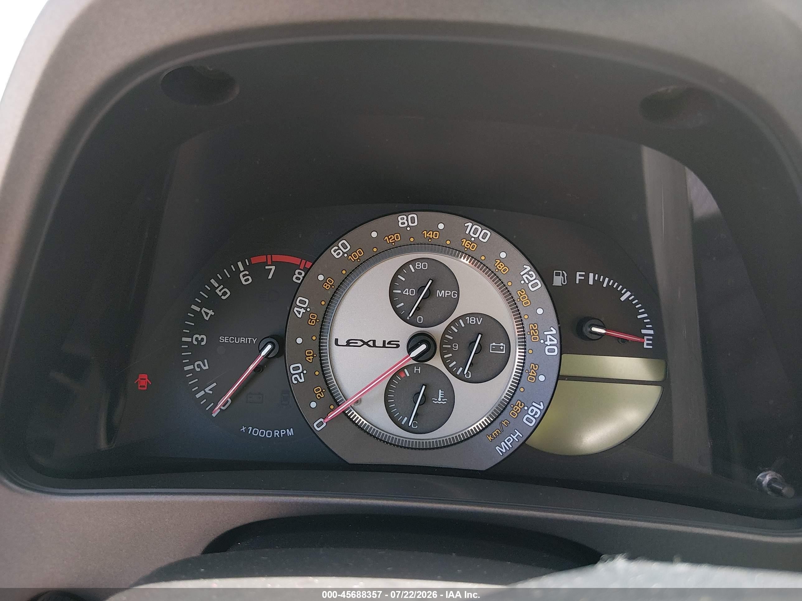 2001 Lexus Is 300   Белый vin: JTHBD182510028322