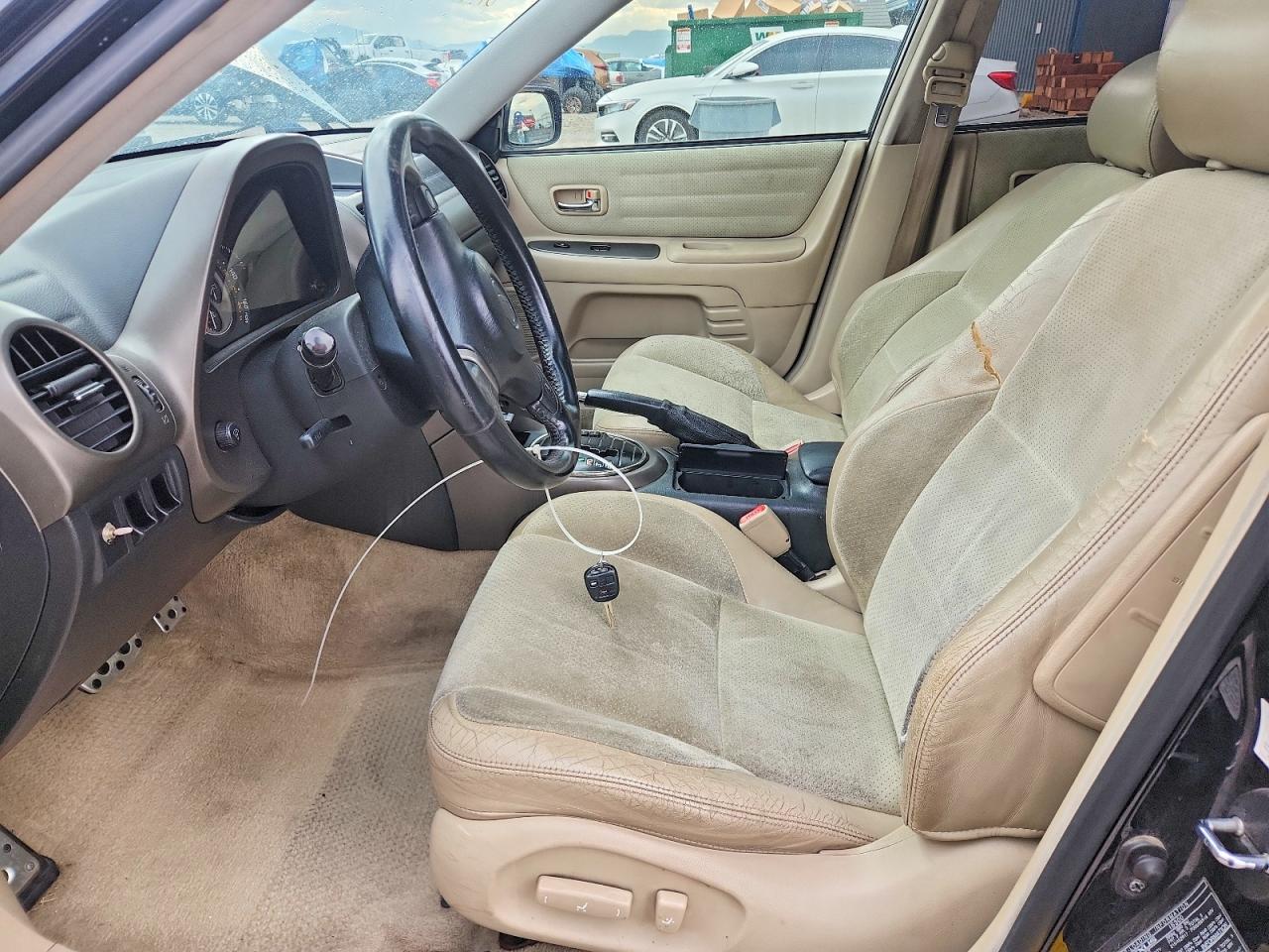 2001 Lexus Is 300 Black vin: JTHBD182610017524