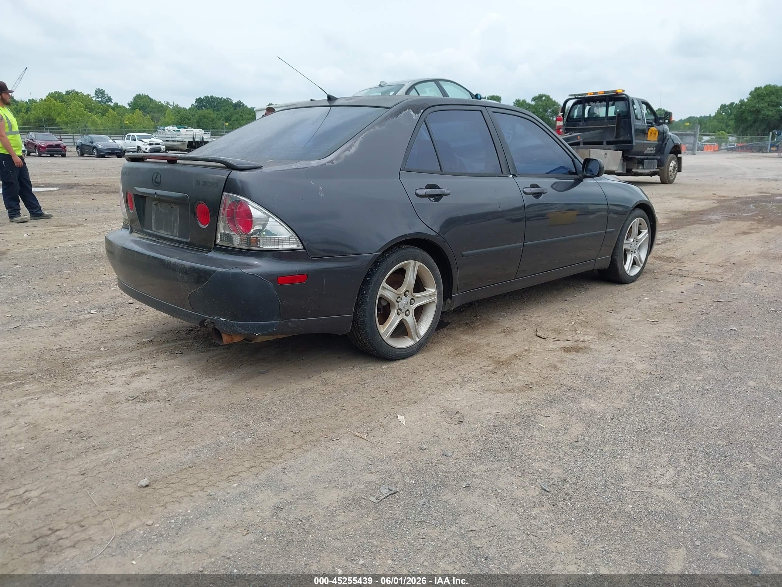 2001 Lexus Is 300   Gray vin: JTHBD182710007343