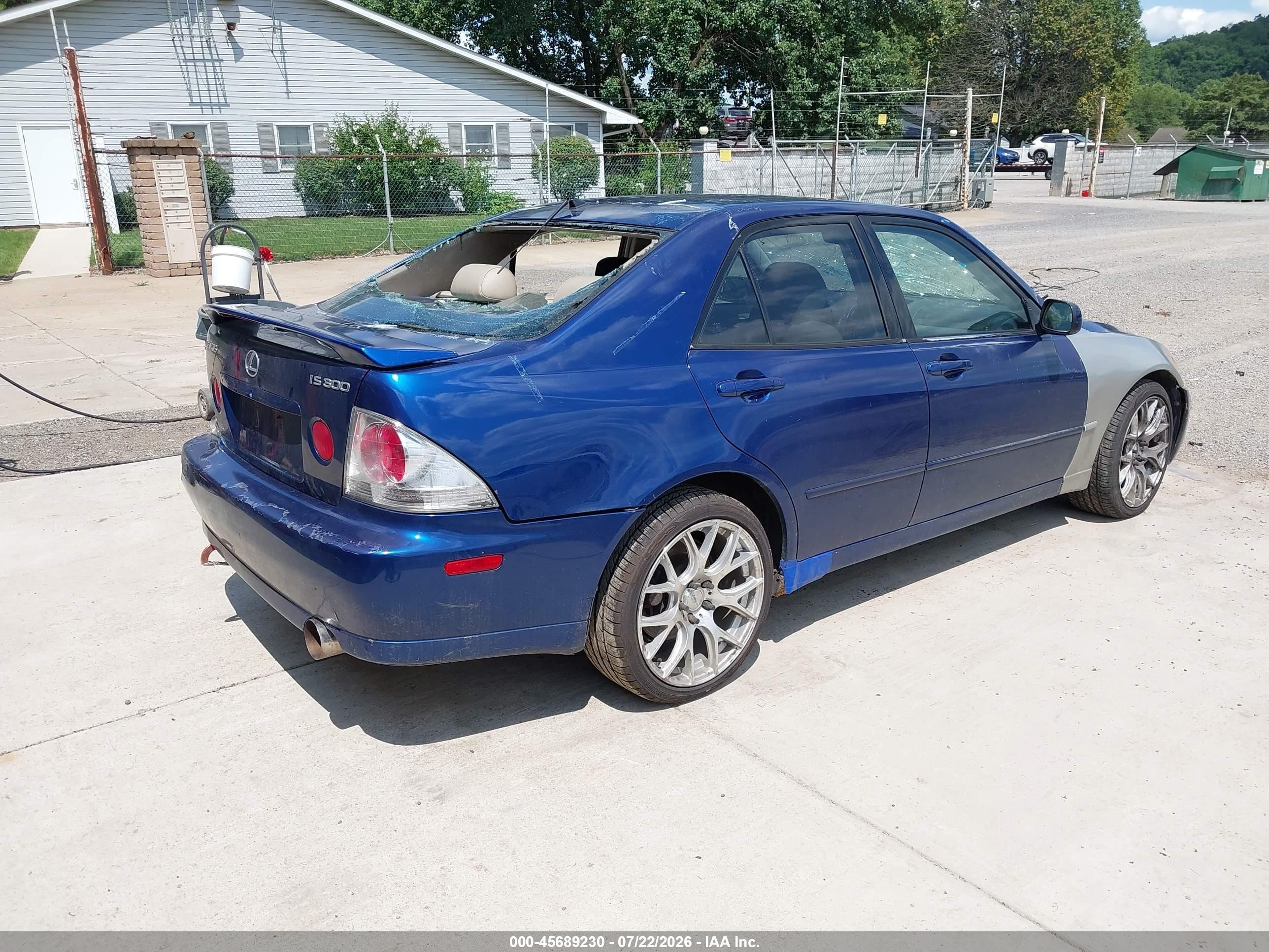 2001 Lexus Is 300 Blue vin: JTHBD182710015264
