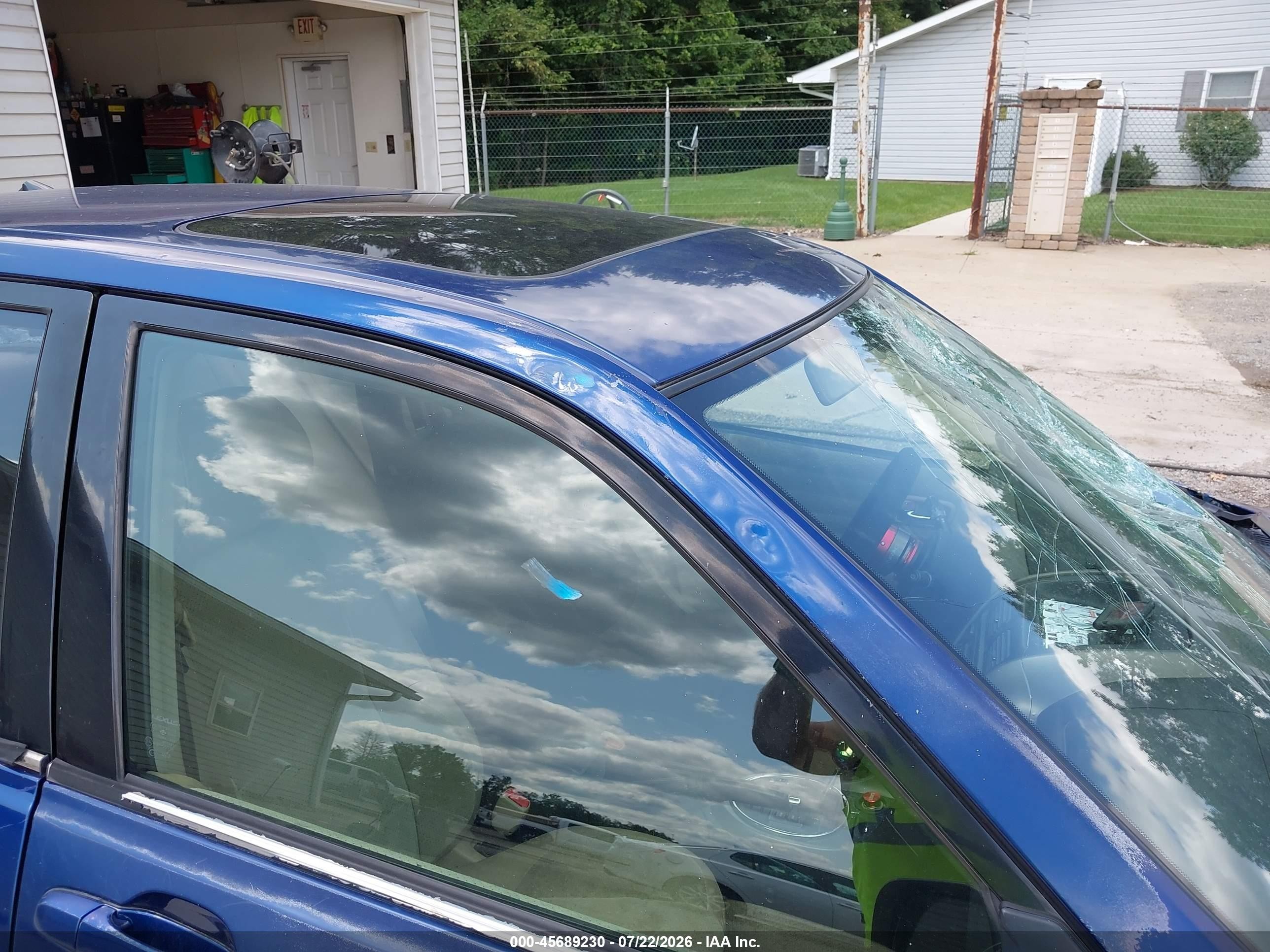 2001 Lexus Is 300 Blue vin: JTHBD182710015264