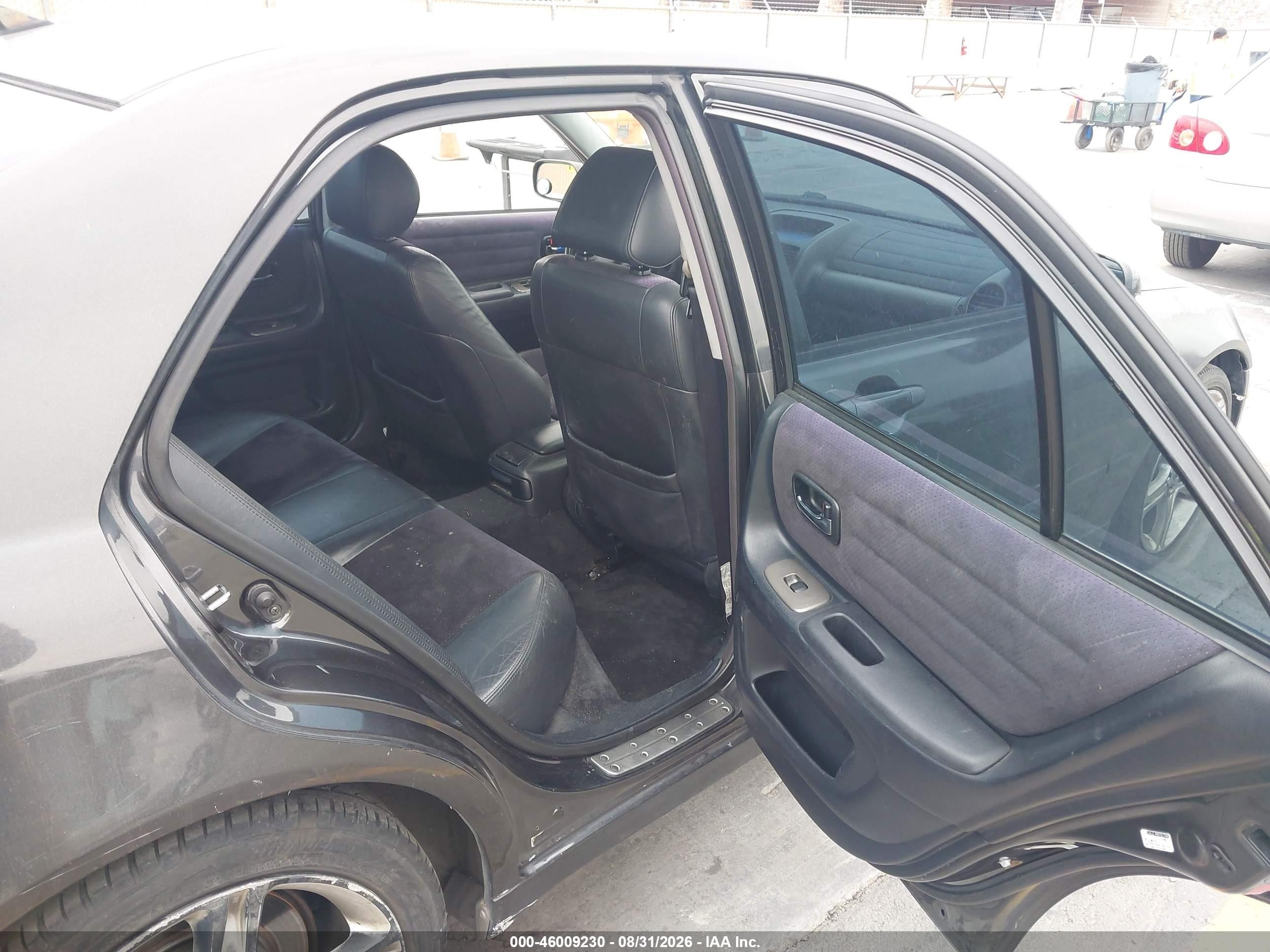 2001 Lexus Is 300   Gray vin: JTHBD182810007996