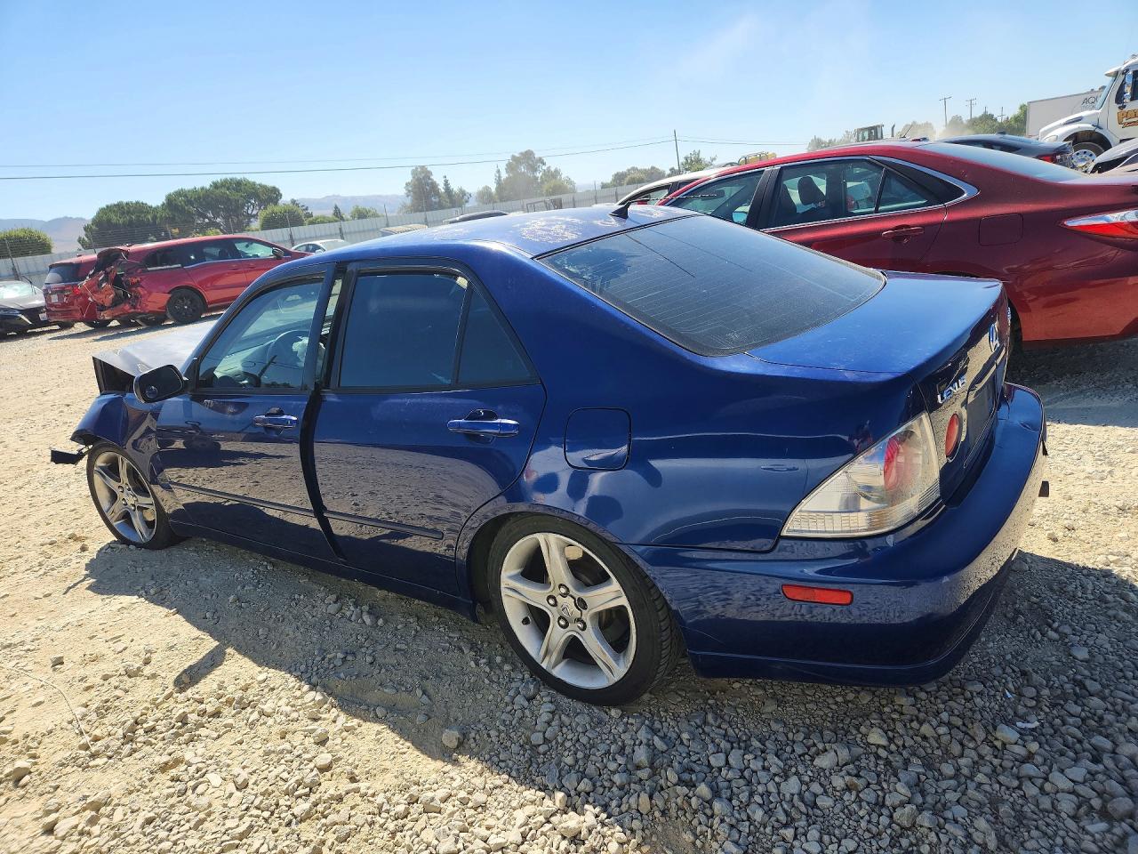 2001 Lexus Is 300 Blue vin: JTHBD182810018030
