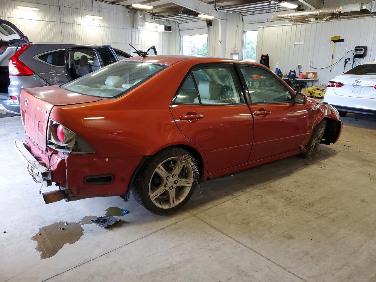 2001 Lexus Is 300 Orange vin: JTHBD182910001625