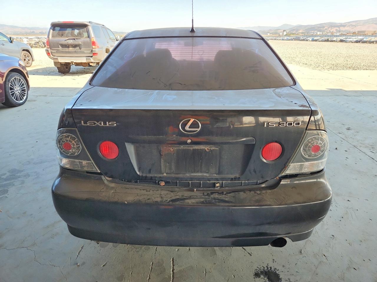 2001 Lexus Is 300 Black vin: JTHBD182910022720