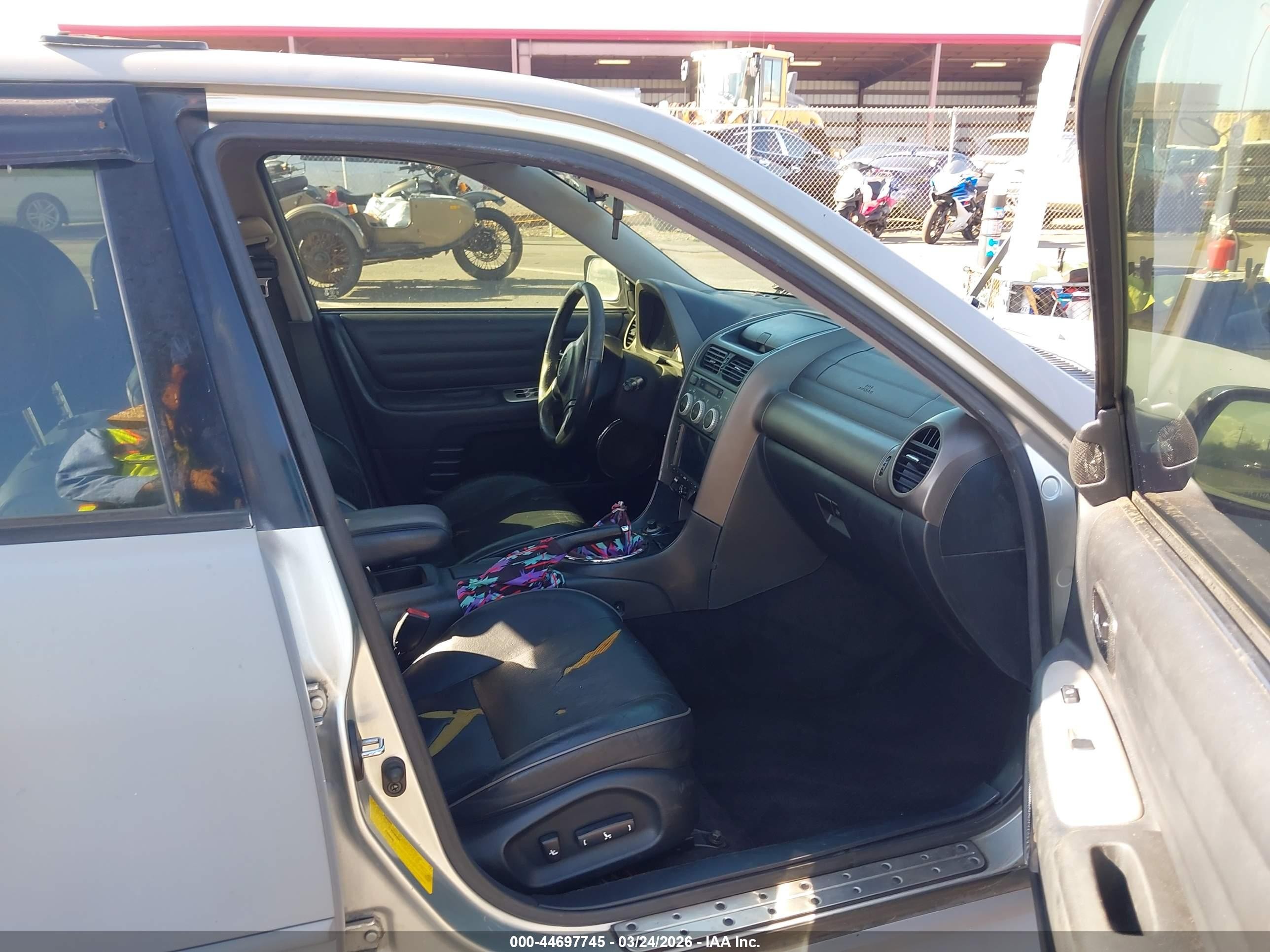 2001 Lexus Is 300 Gray vin: JTHBD182X10023486