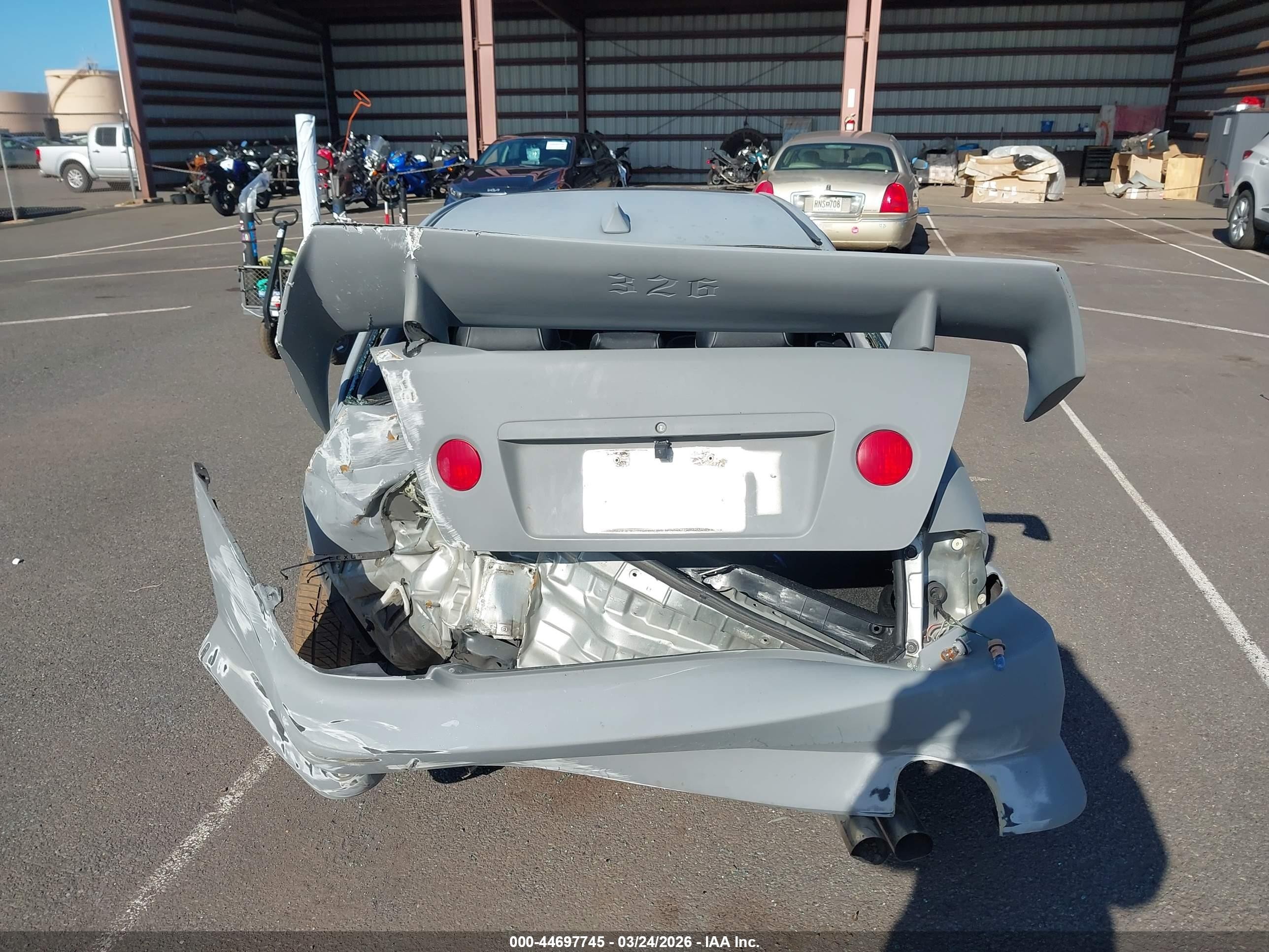 2001 Lexus Is 300 Gray vin: JTHBD182X10023486