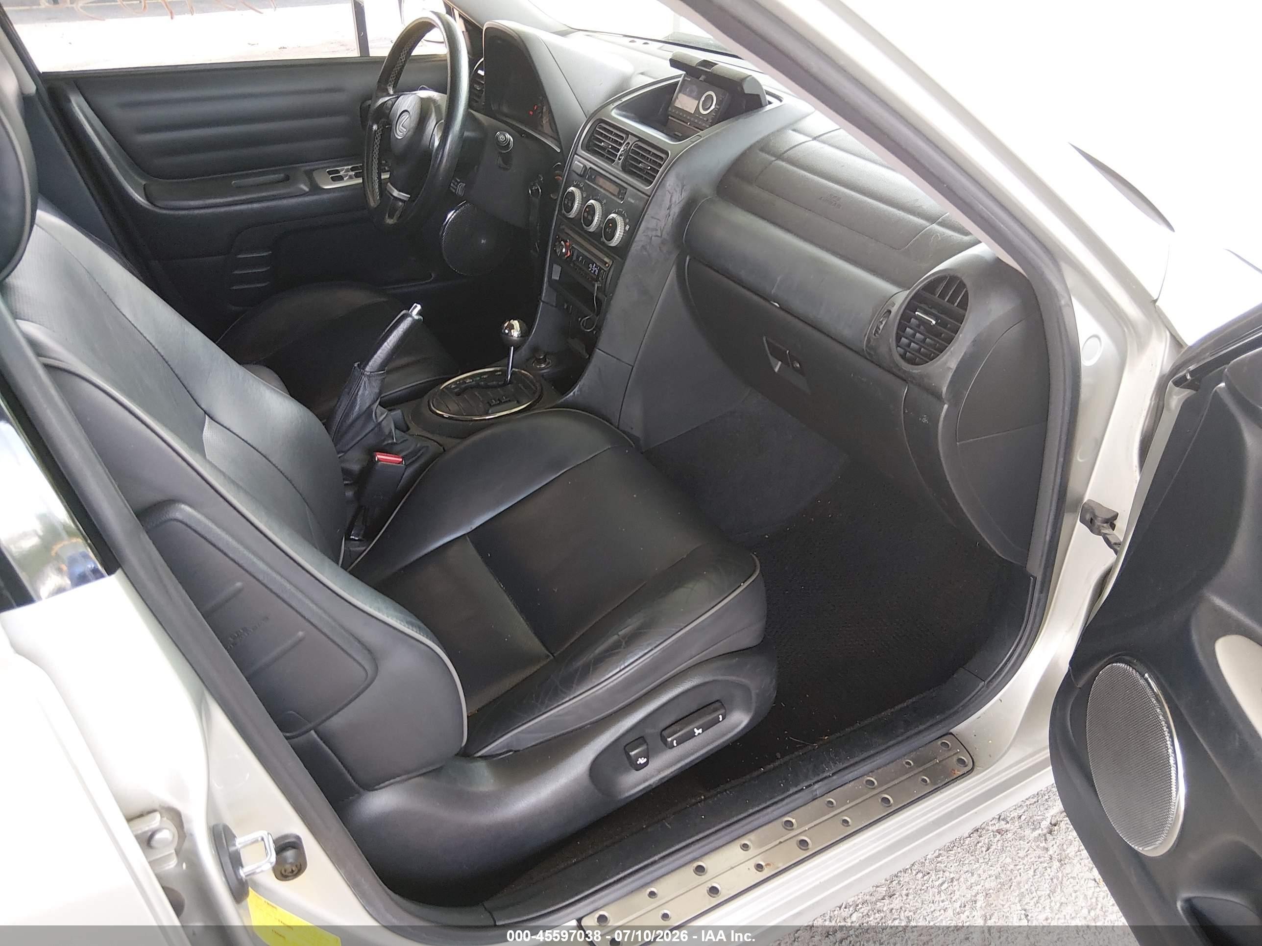 2004 Lexus Is 300   Silver vin: JTHBD192040081366