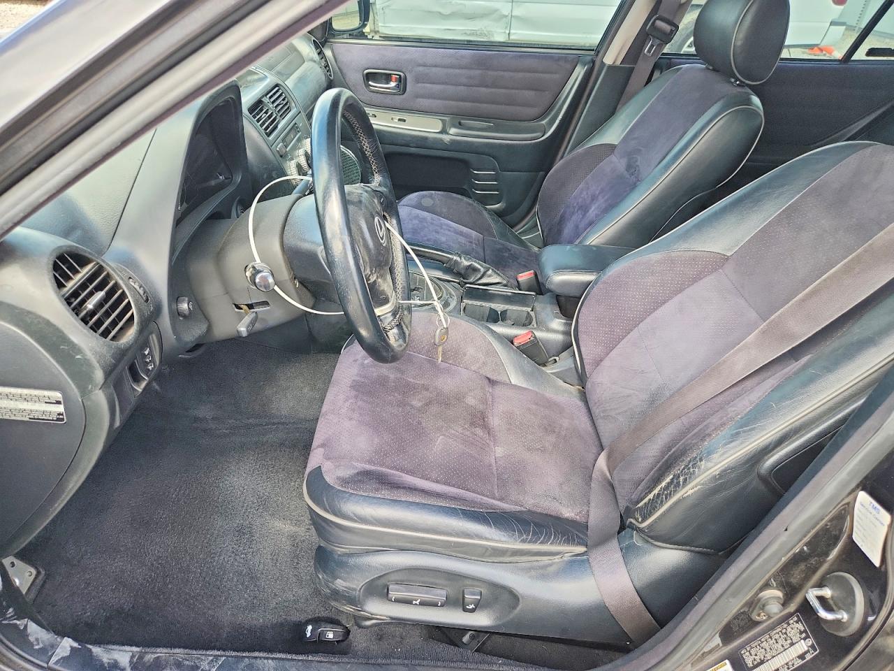 2004 Lexus Is 300 Black vin: JTHBD192040081464