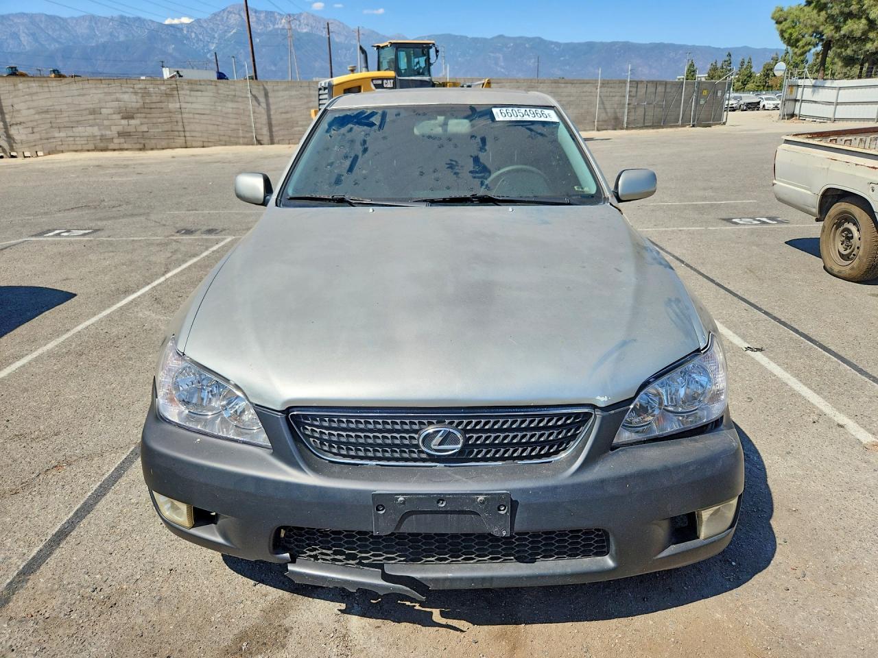 2005 Lexus Is 300 Base Серый vin: JTHBD192050095365