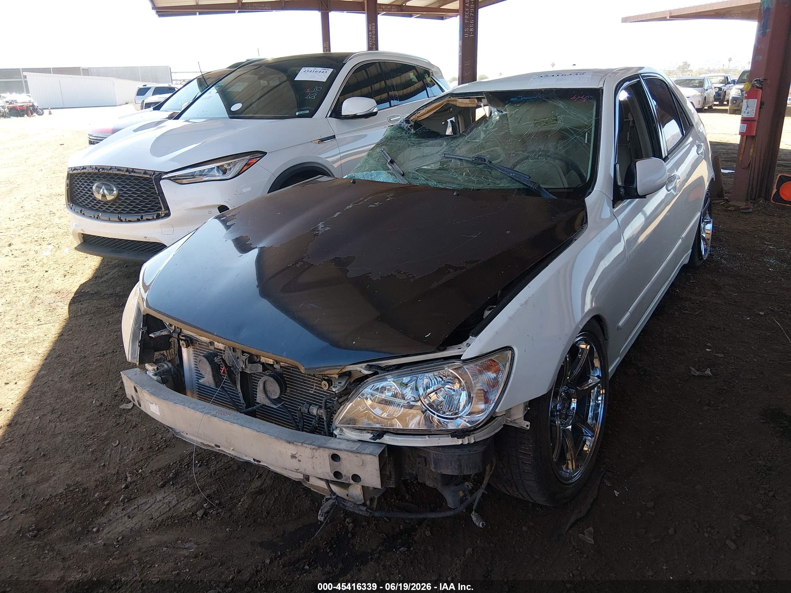 2002 Lexus Is 300 Base W/5-speed Manual White vin: JTHBD192120045196