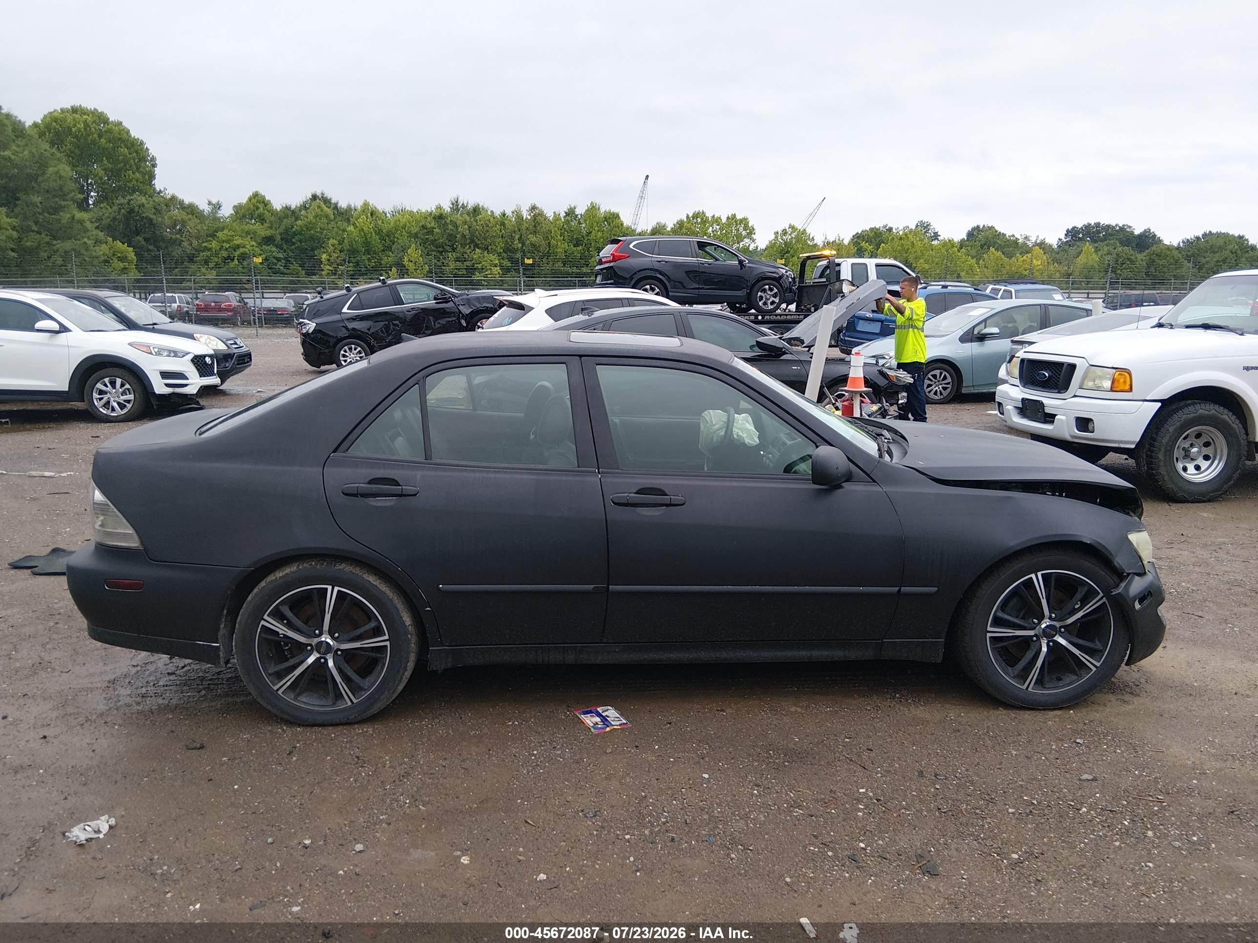 2002 Lexus Is 300   Black vin: JTHBD192120052617