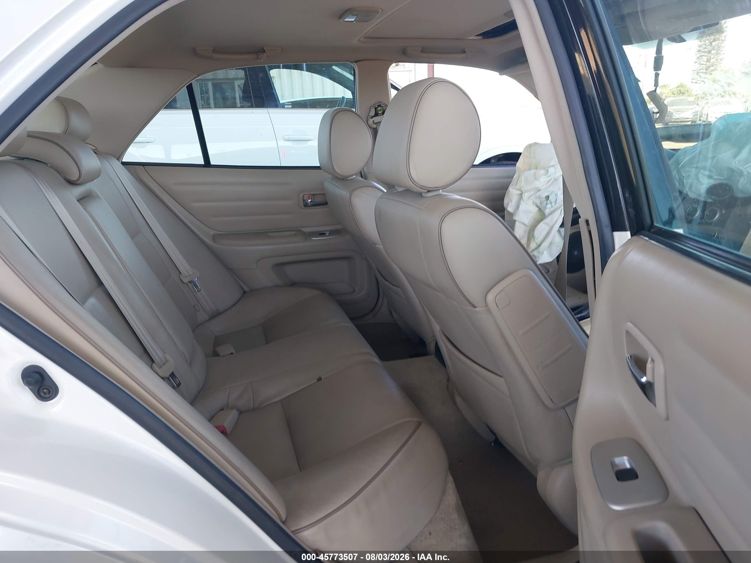 2004 Lexus Is 300   White vin: JTHBD192140087337