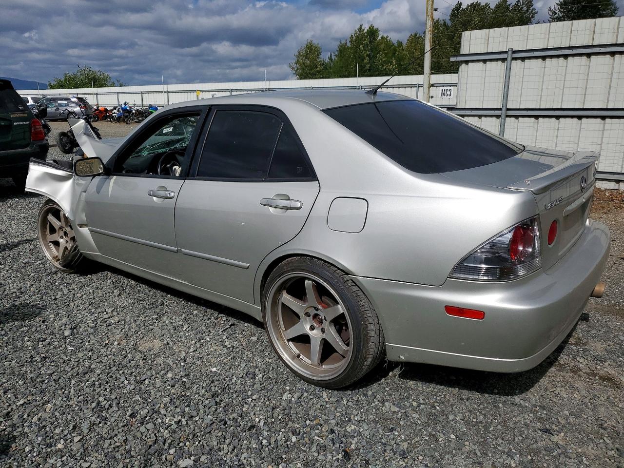 2005 Lexus Is 300 Silver vin: JTHBD192150099117