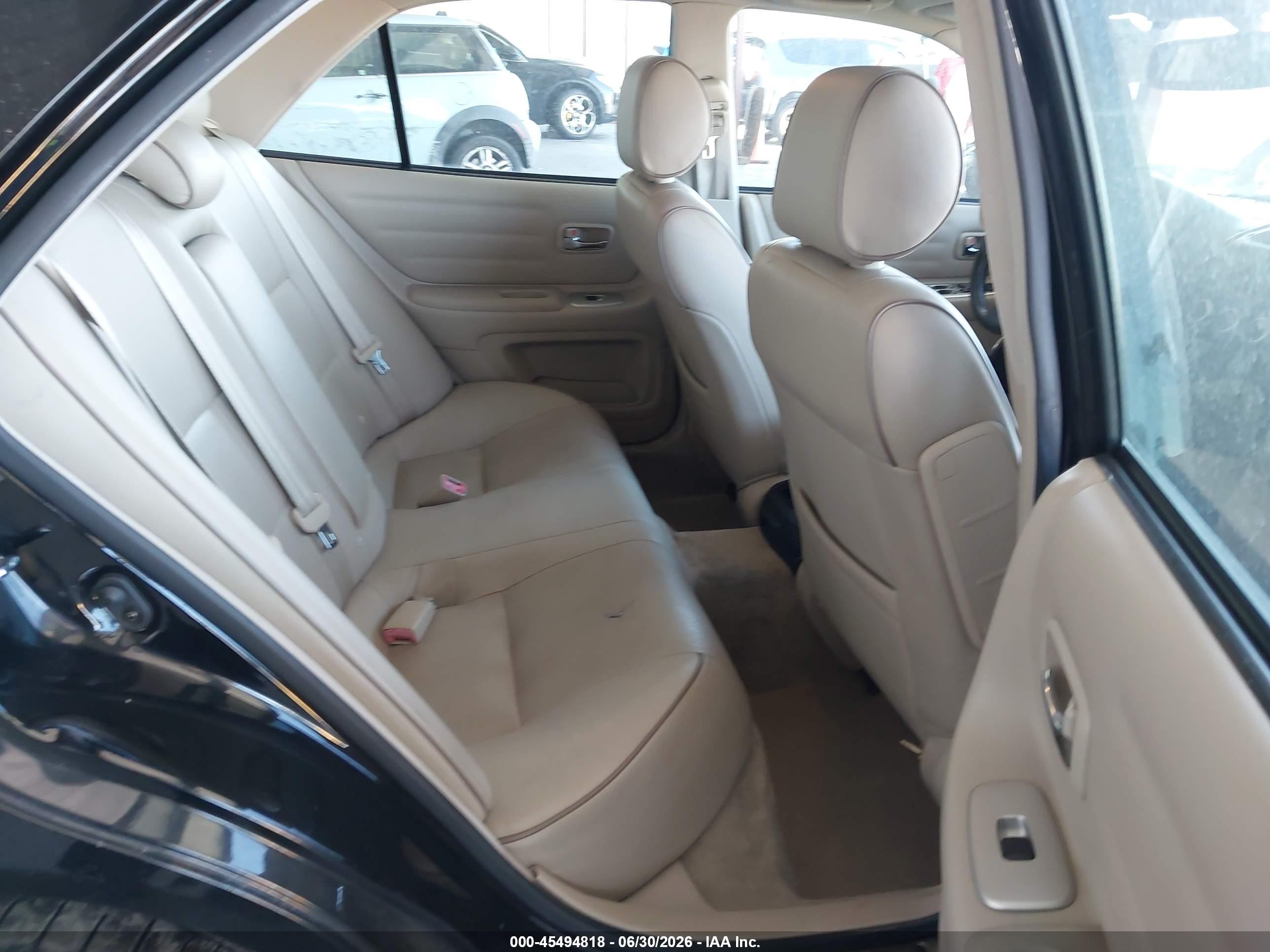 2005 Lexus Is 300   Черный vin: JTHBD192150100038