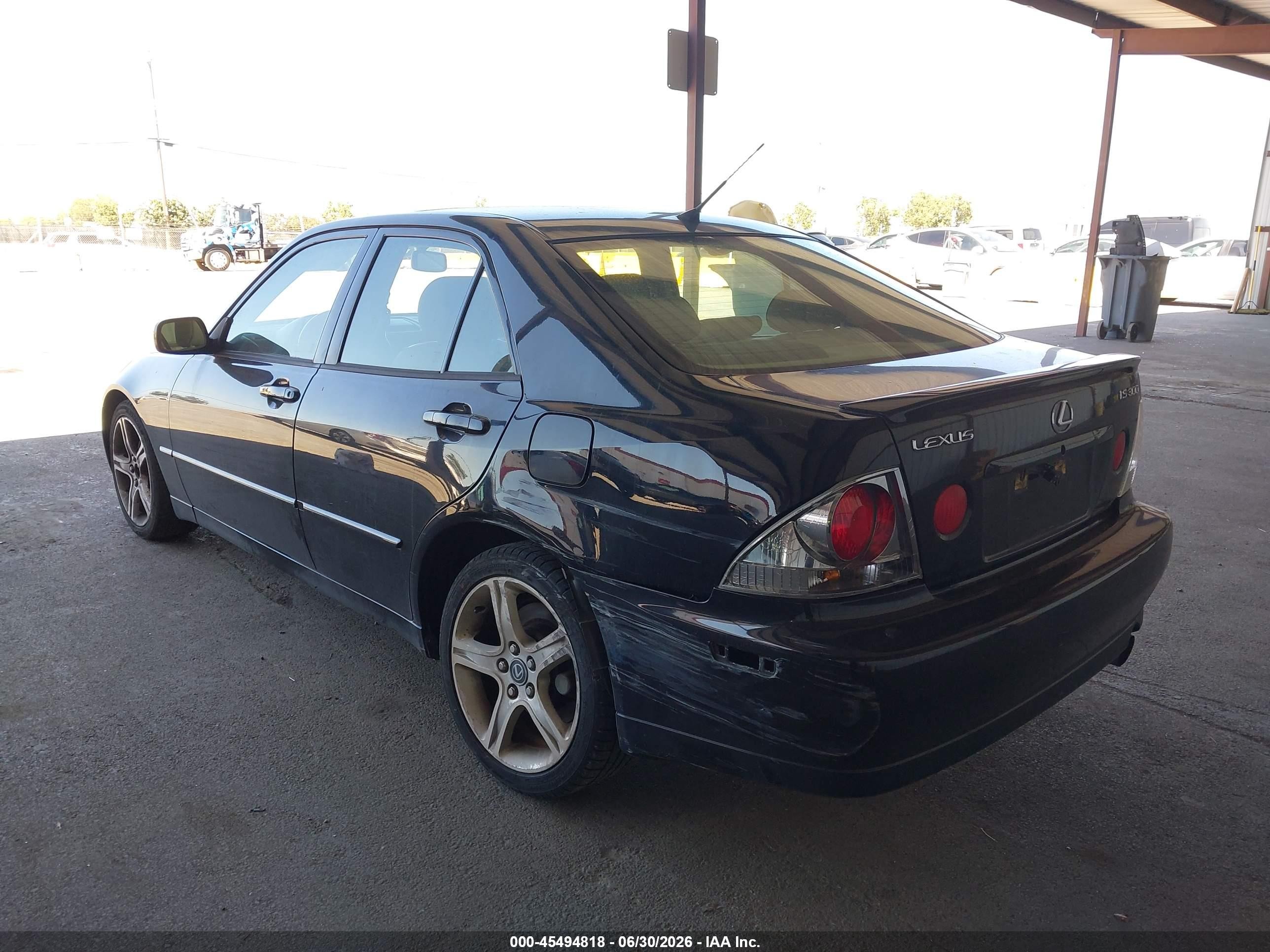 2005 Lexus Is 300   Черный vin: JTHBD192150100038