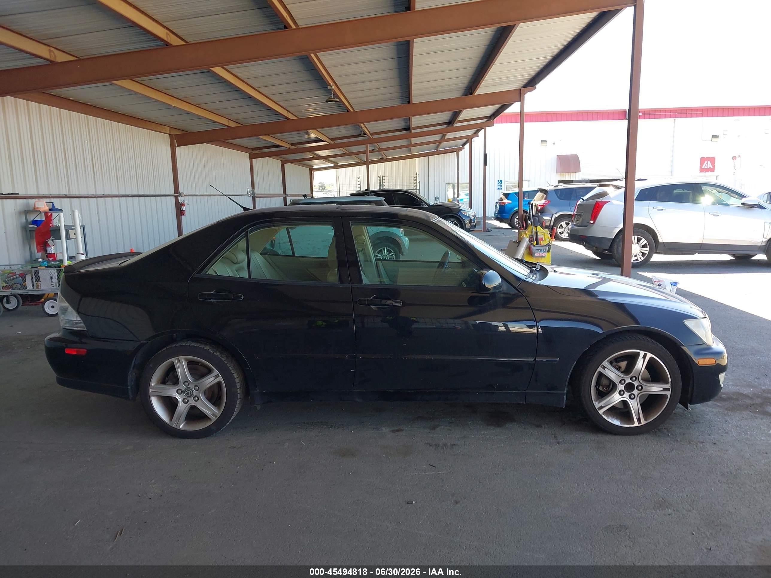 2005 Lexus Is 300   Черный vin: JTHBD192150100038