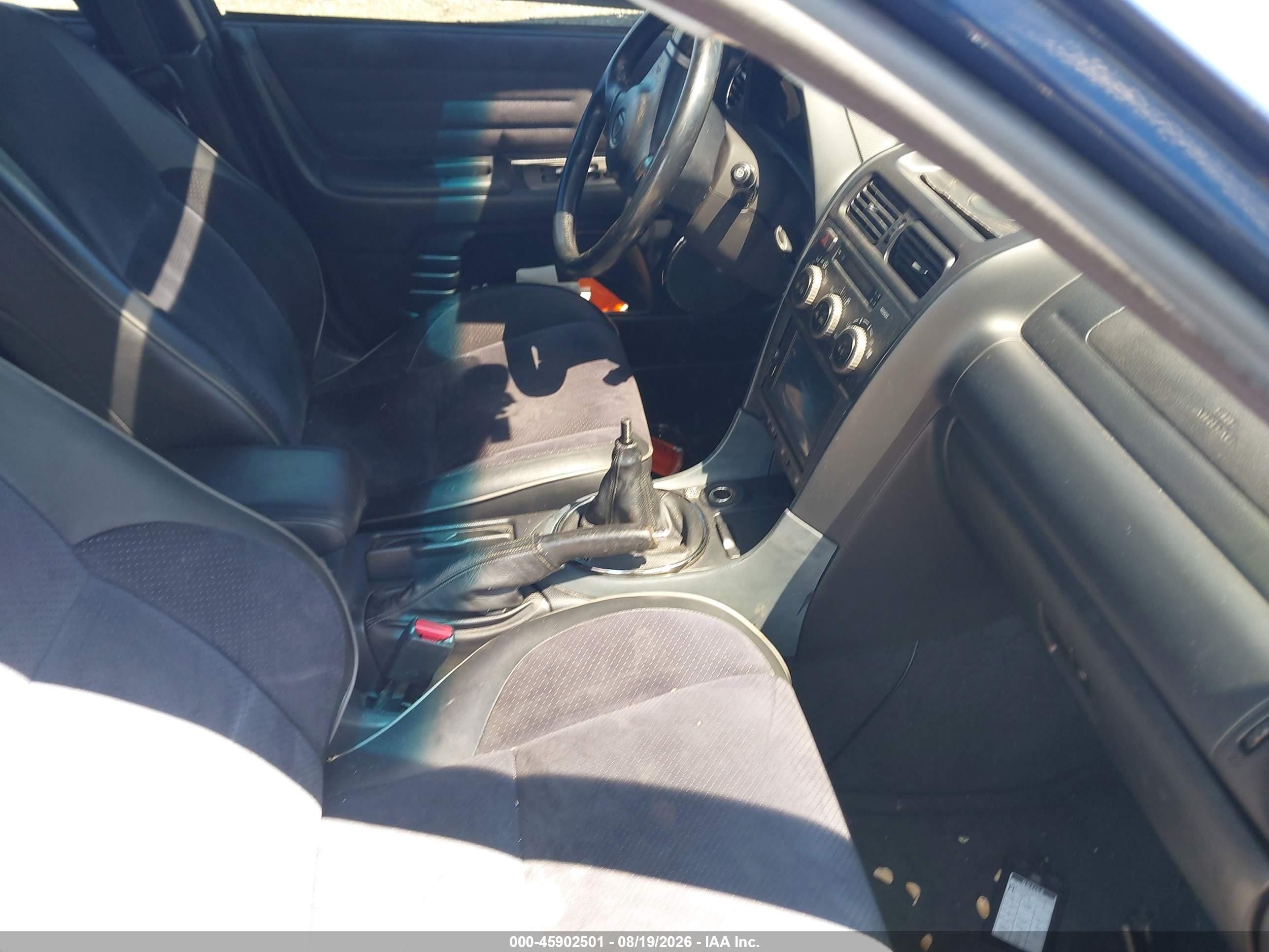 2003 Lexus Is 300 Base W/5-speed Manual Blue vin: JTHBD192230076832