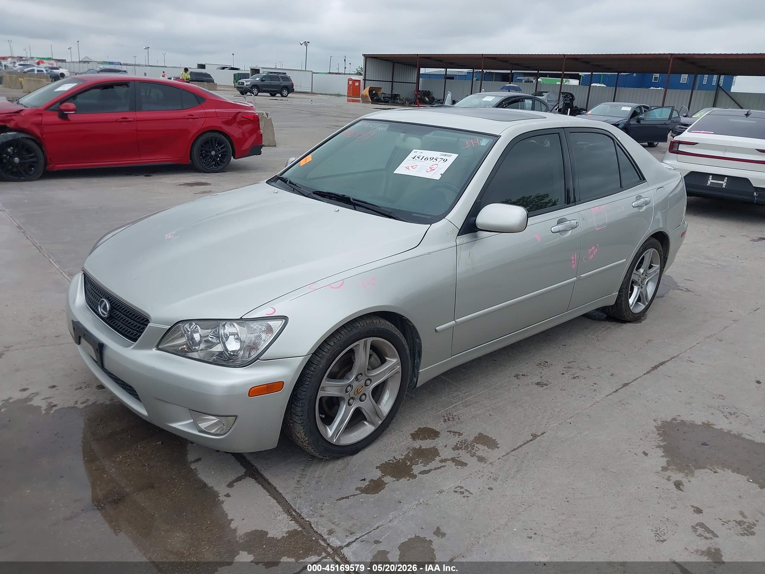 2003 Lexus Is 300   Beige vin: JTHBD192230080069