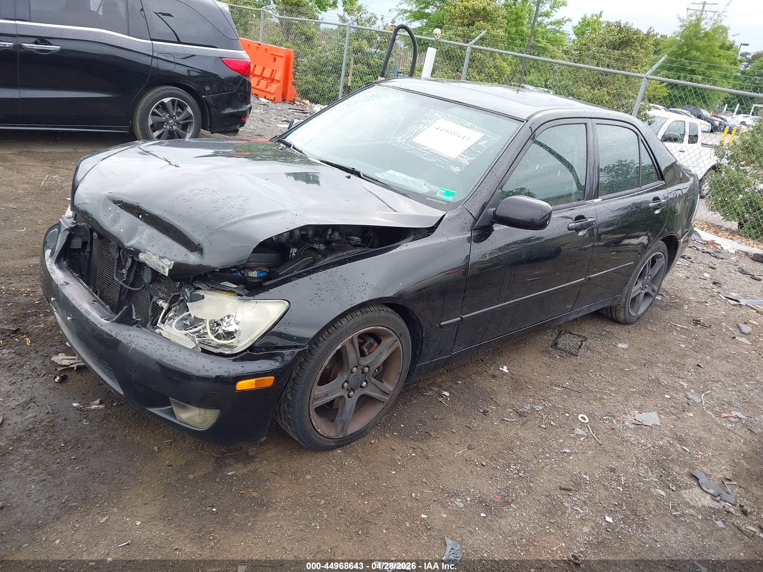 2004 Lexus Is 300   Черный vin: JTHBD192240084043
