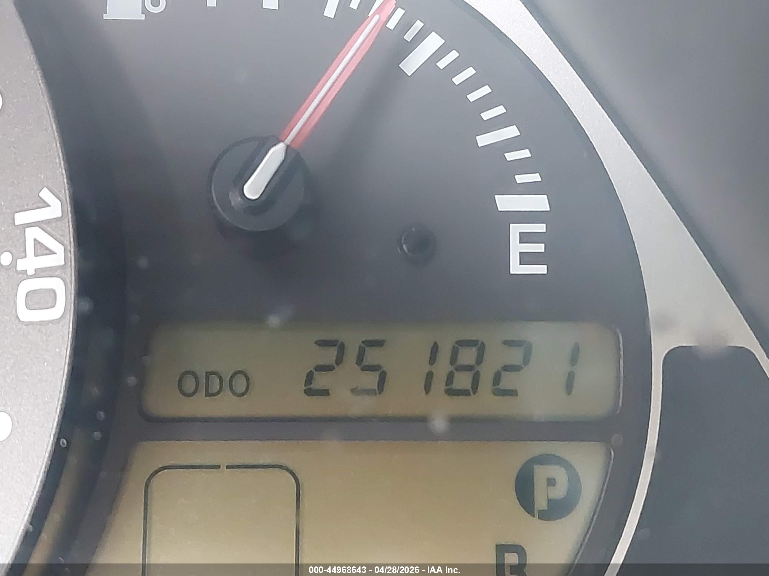 2004 Lexus Is 300   Черный vin: JTHBD192240084043