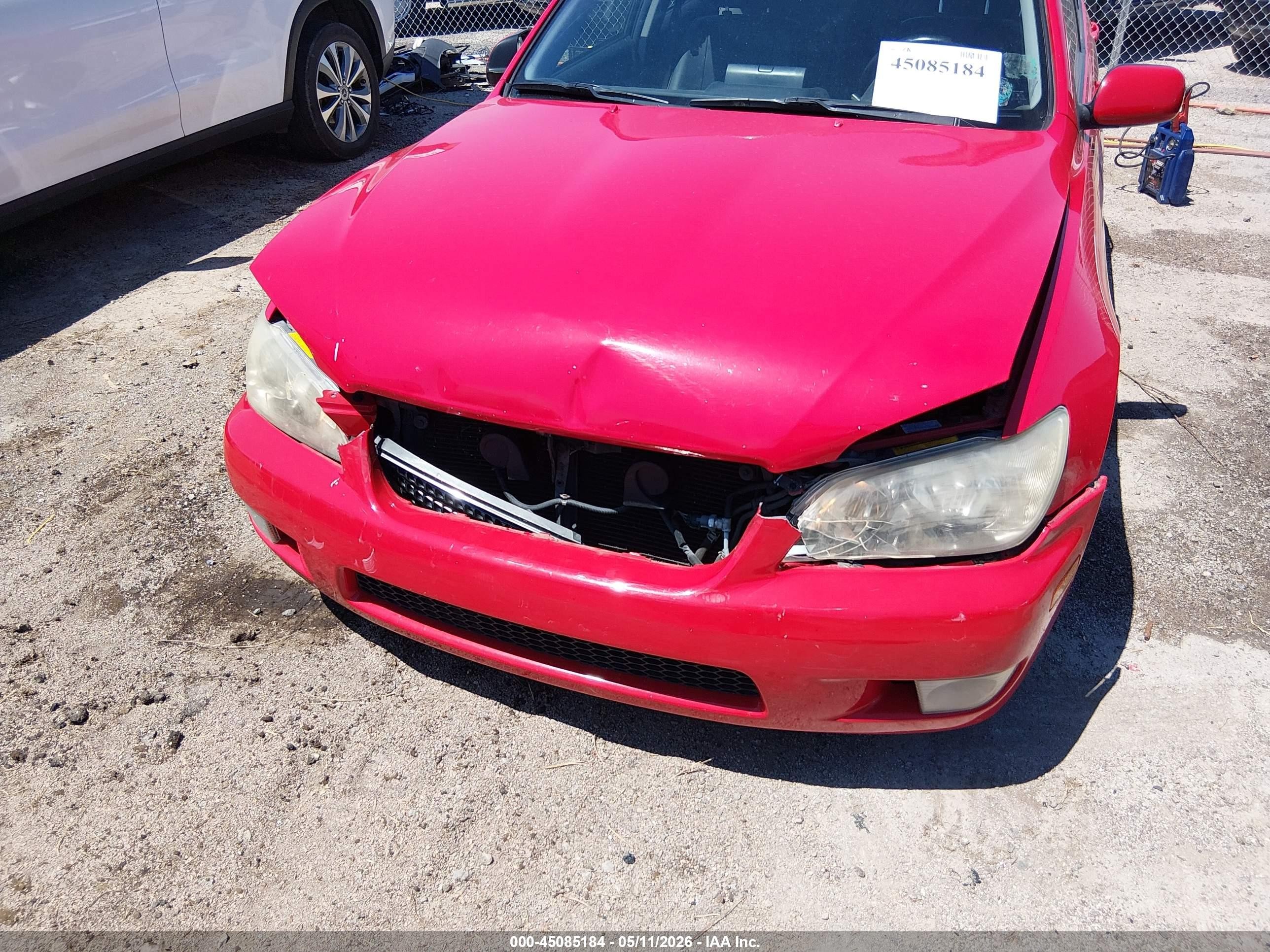 2004 Lexus Is 300   Red vin: JTHBD192340085637